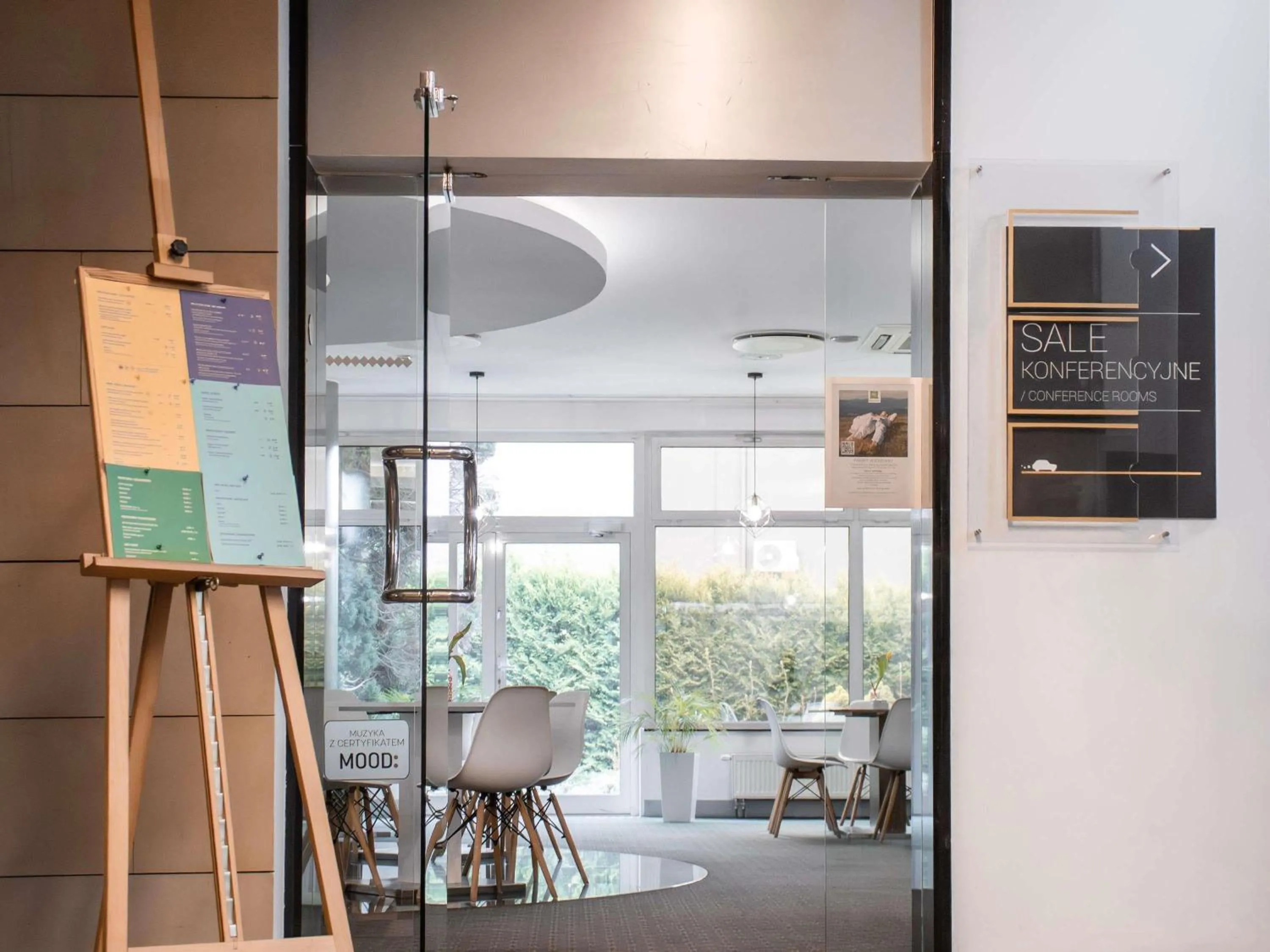 Lounge or bar in ibis Styles Bielsko Biala