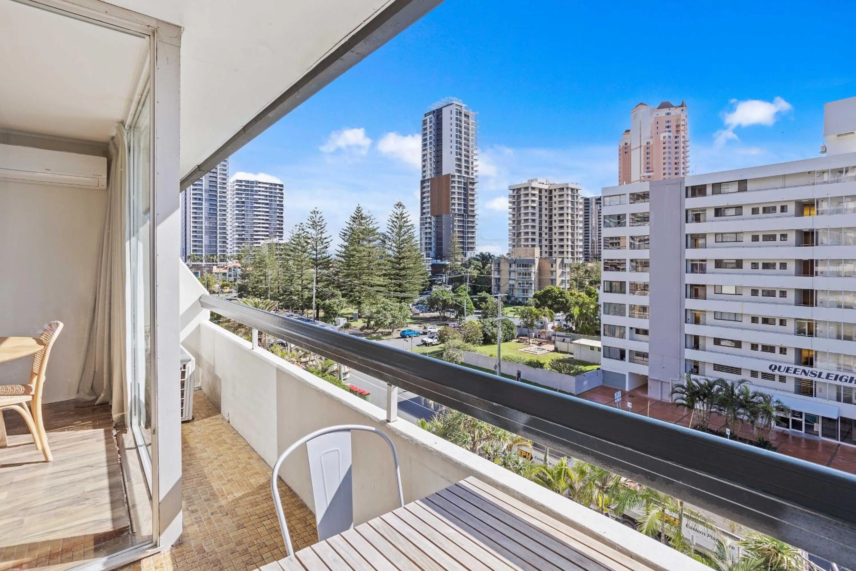 Balcony/Terrace in Hi Ho Beach Apartments on Broadbeach