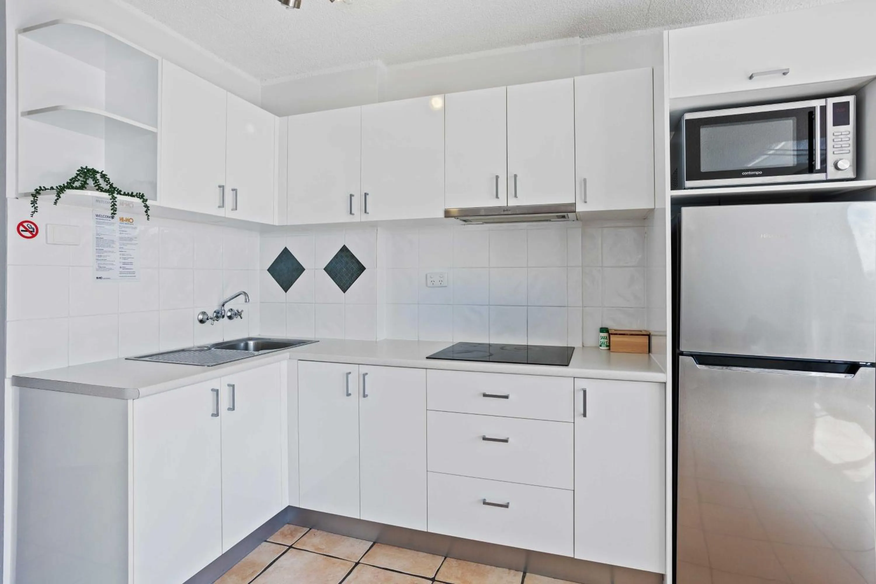 kitchen in Hi Ho Beach Apartments on Broadbeach