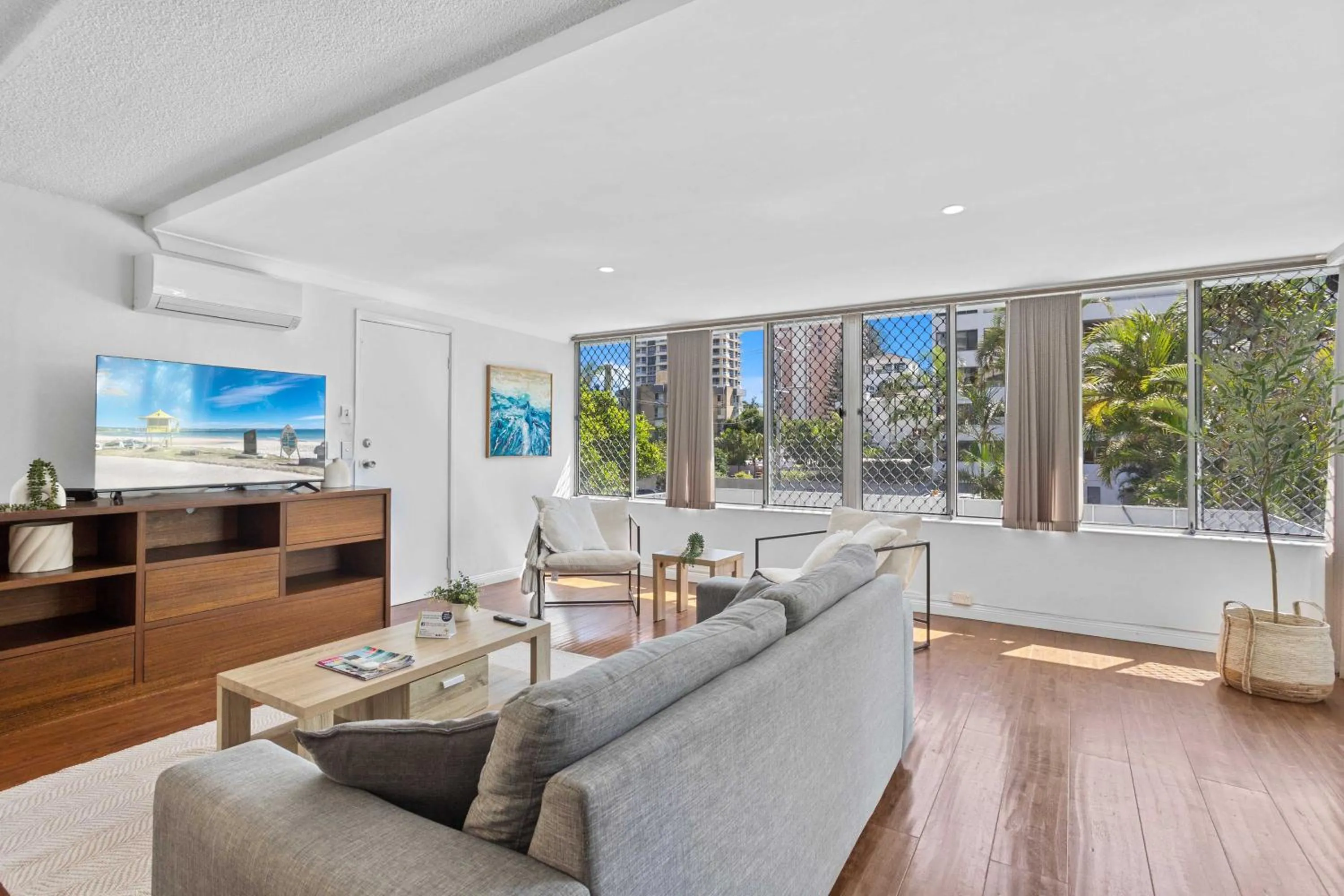 Living room in Hi Ho Beach Apartments on Broadbeach