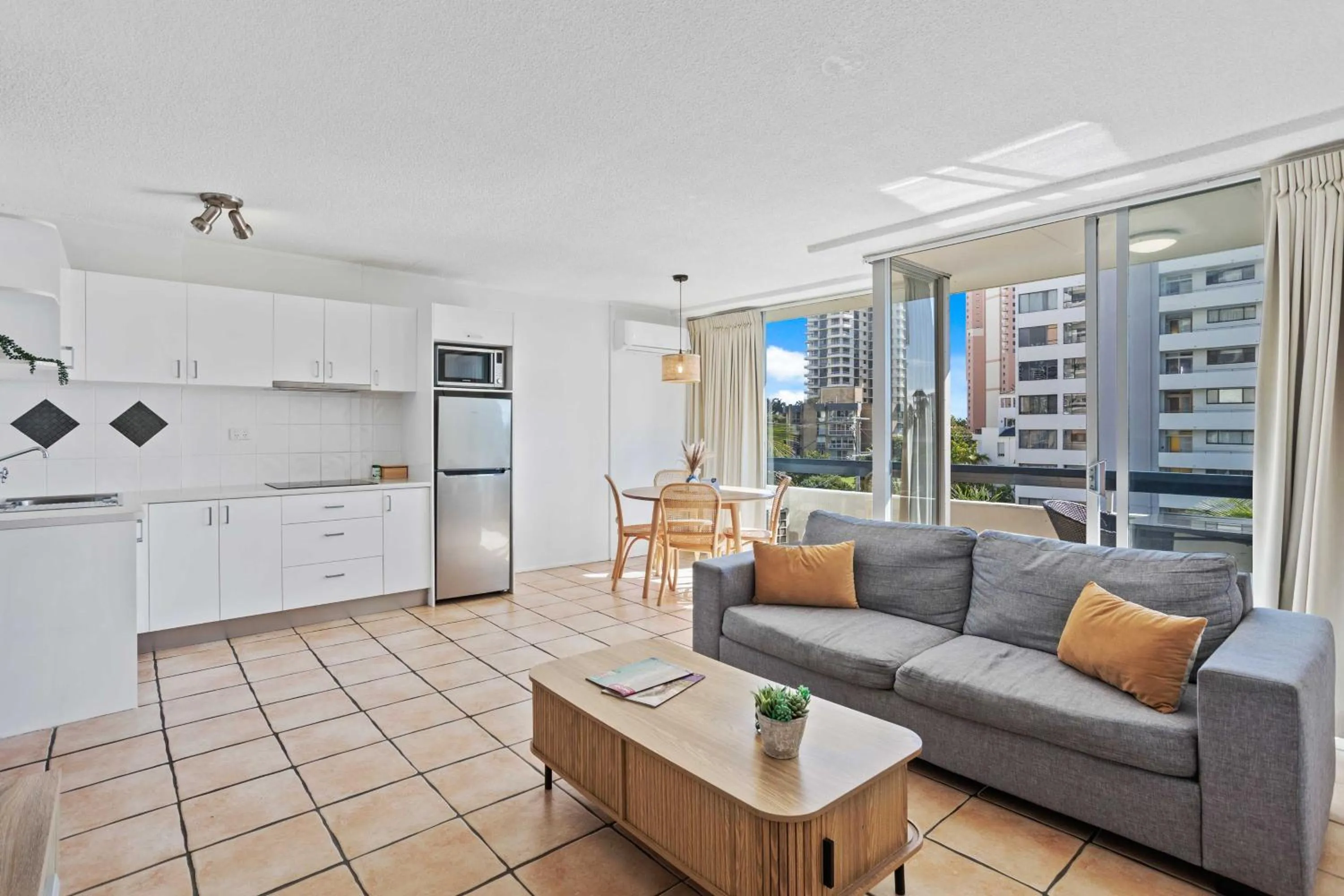 Living room in Hi Ho Beach Apartments on Broadbeach