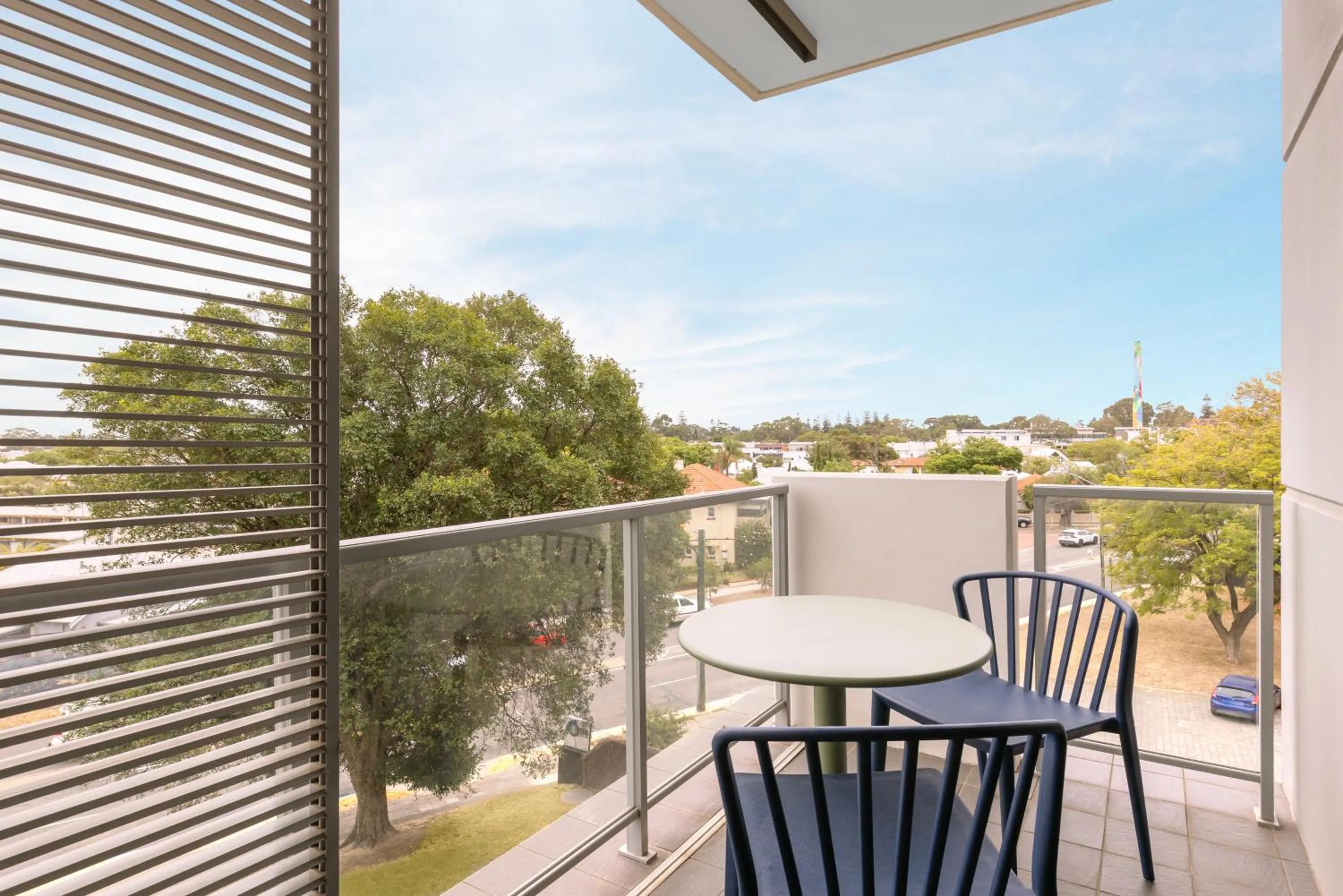 Balcony/Terrace in Quest on Rheola