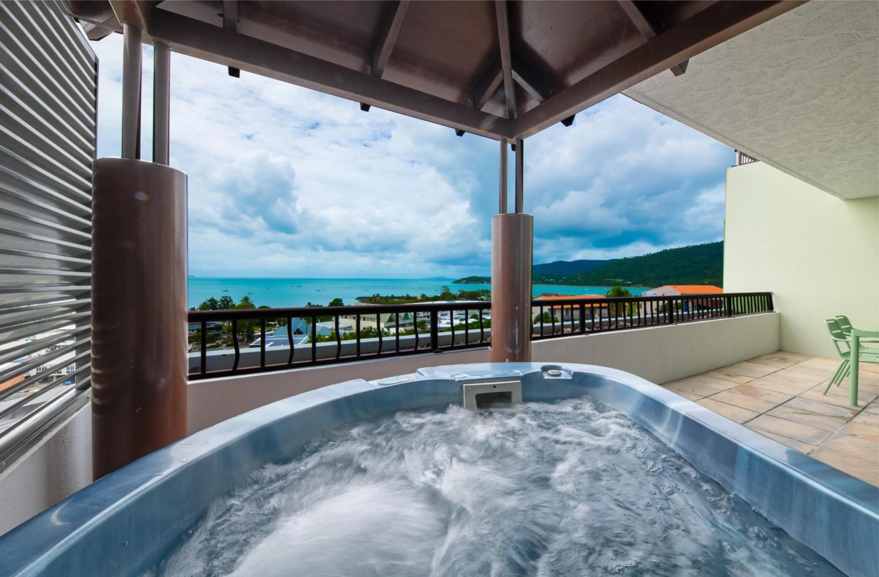 Hot Tub in at Water's Edge Resort