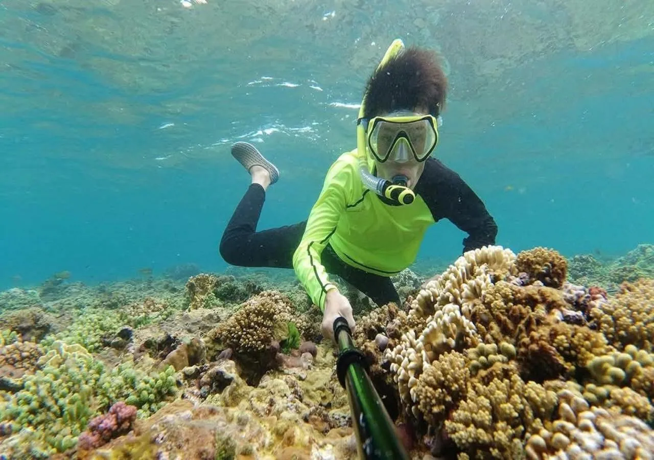 Snorkeling in Gio Bien 2 Hotel by THG