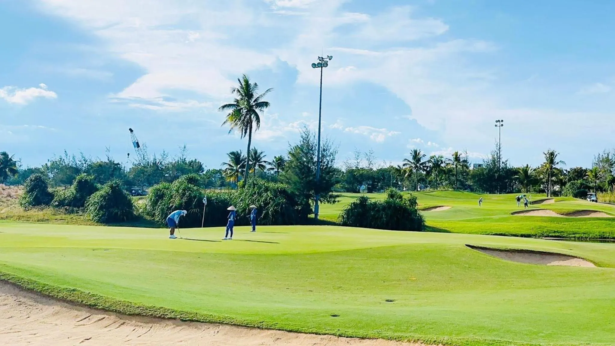 Golfcourse in Gio Bien 2 Hotel by THG