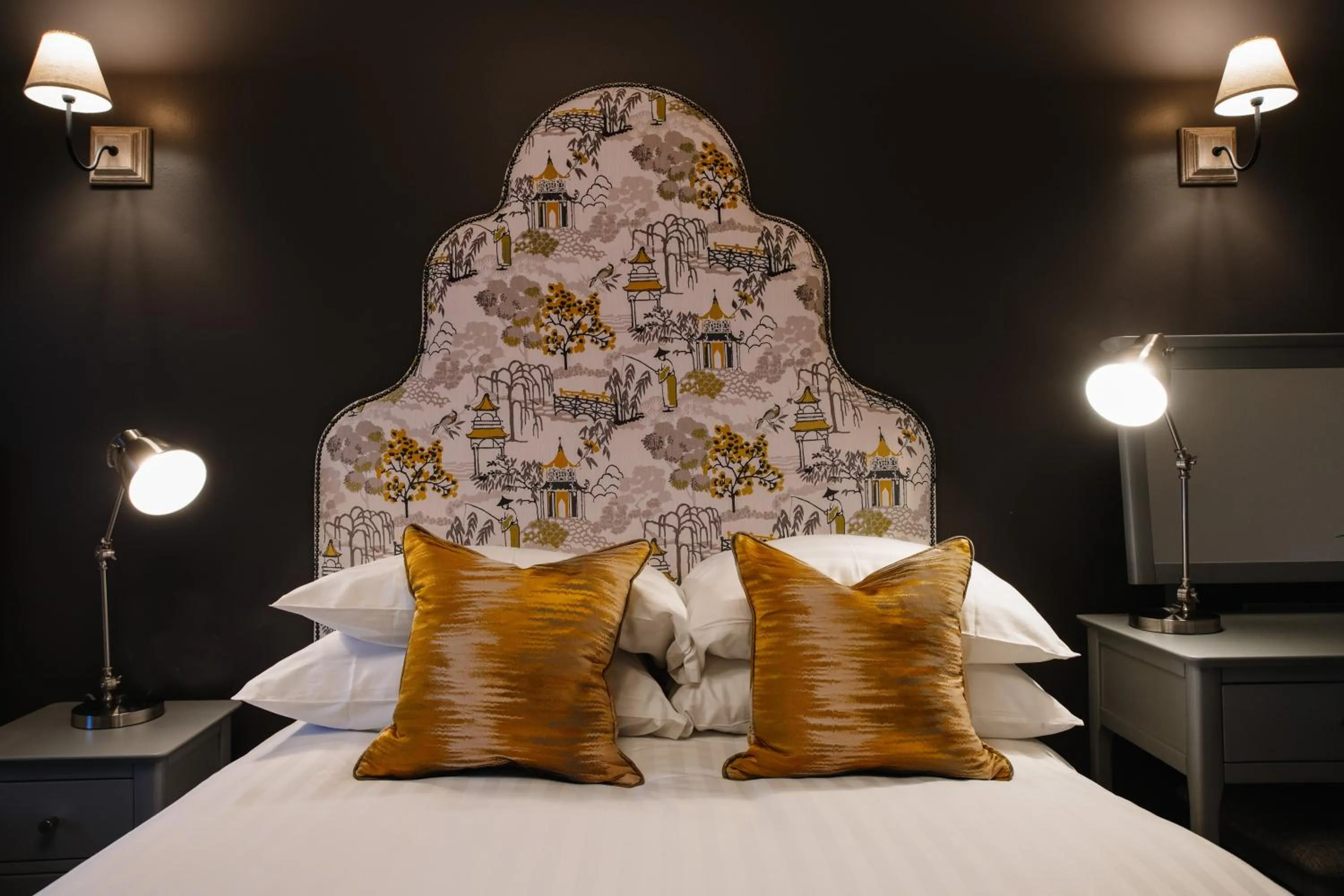 Bedroom, Bed in Ralph's