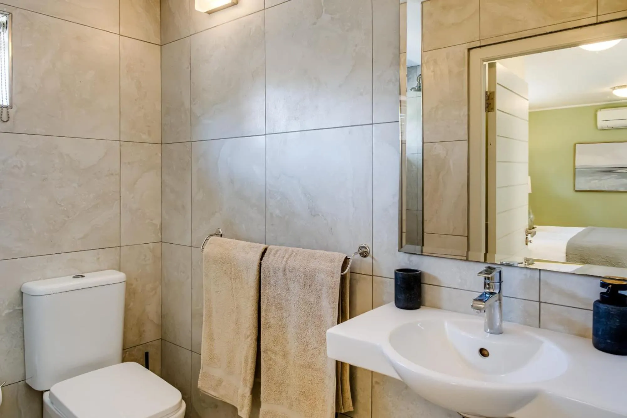 Toilet in Villa Olivier