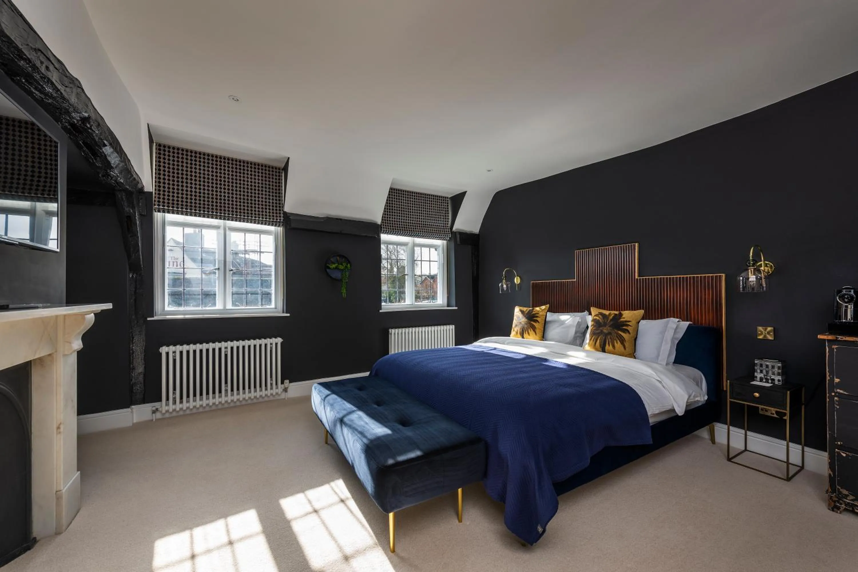 Bedroom, Bed in The George Hotel