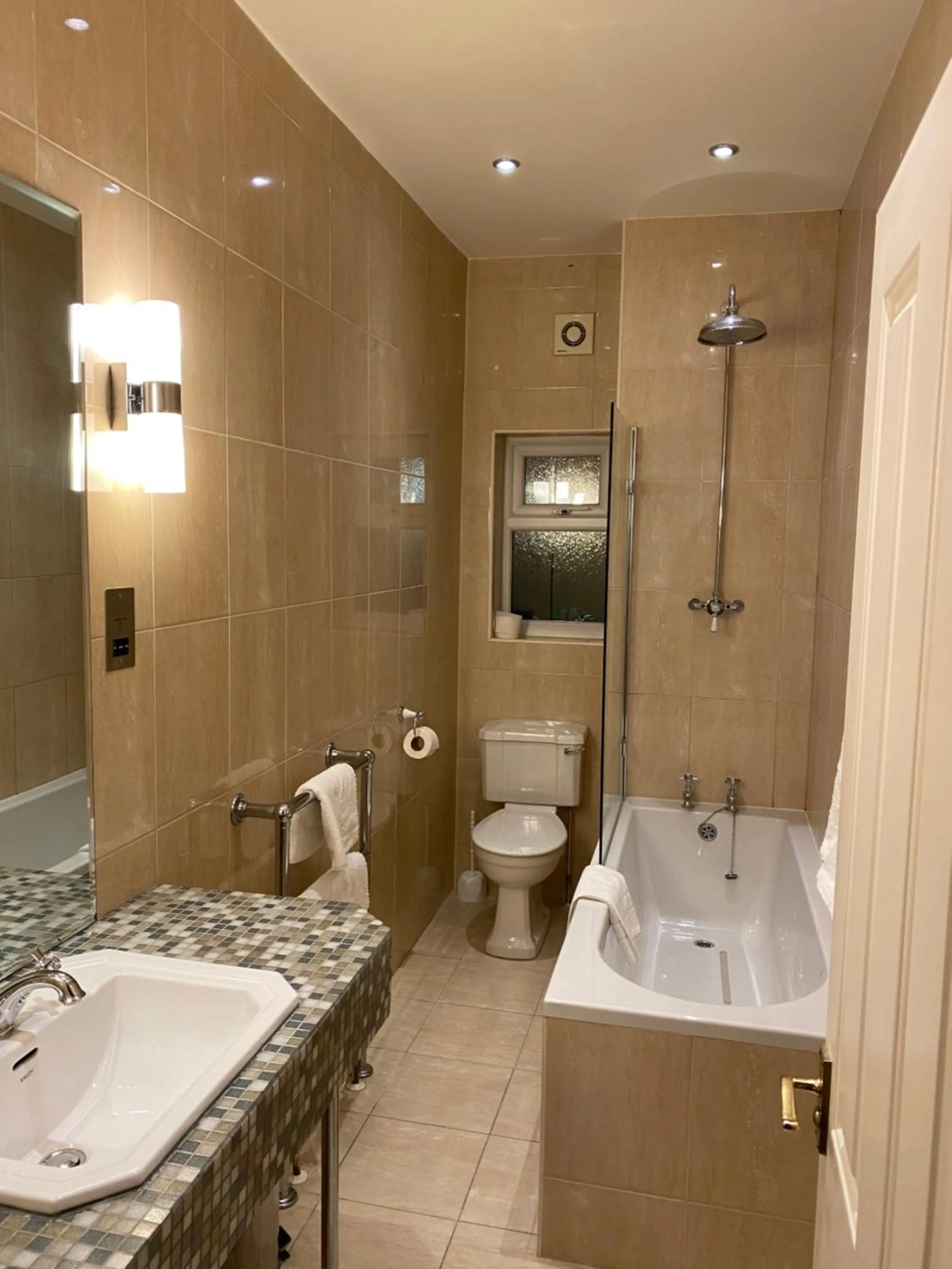 The Elizabeth House Hotel