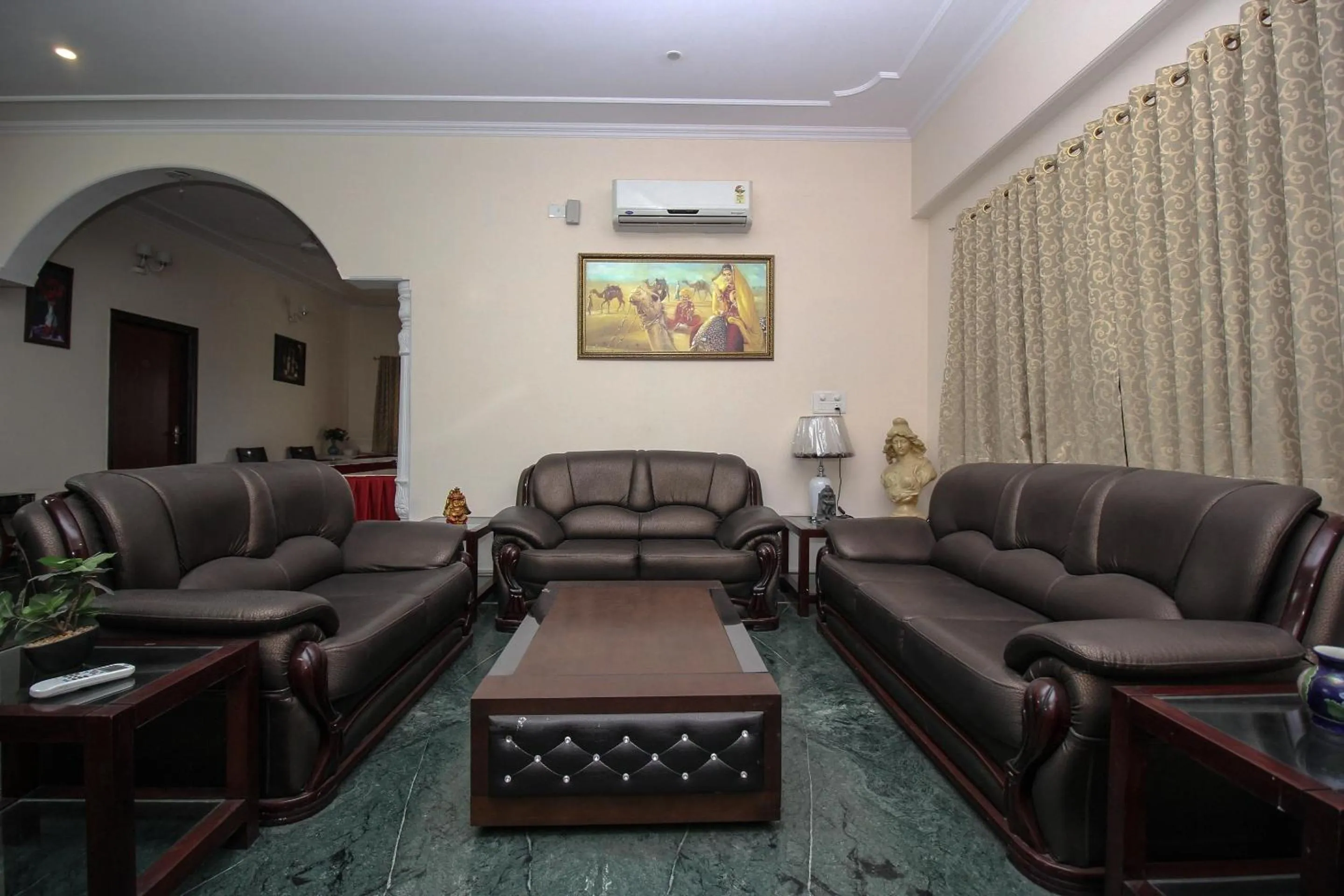 Lobby or reception in Hotel O Jaipur Stays