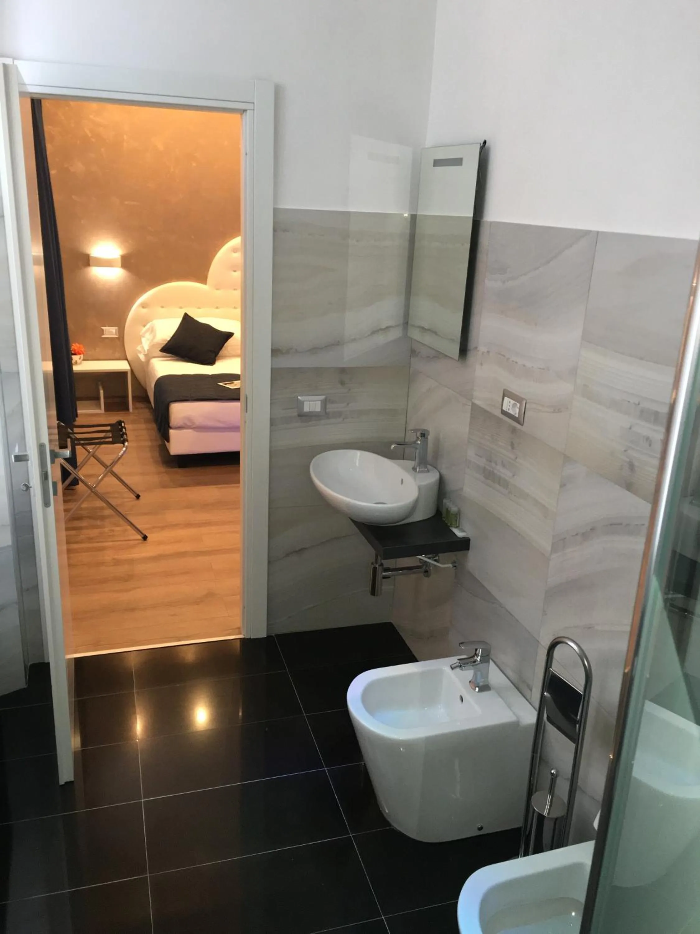 Bathroom in Roma Veneto Relais