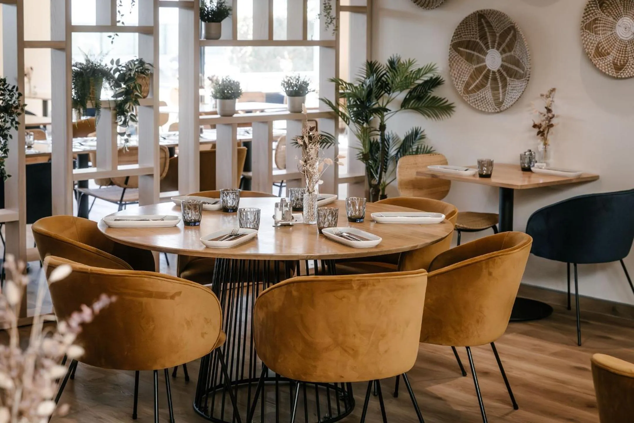 Restaurant/places to eat in 7Hotel&Spa