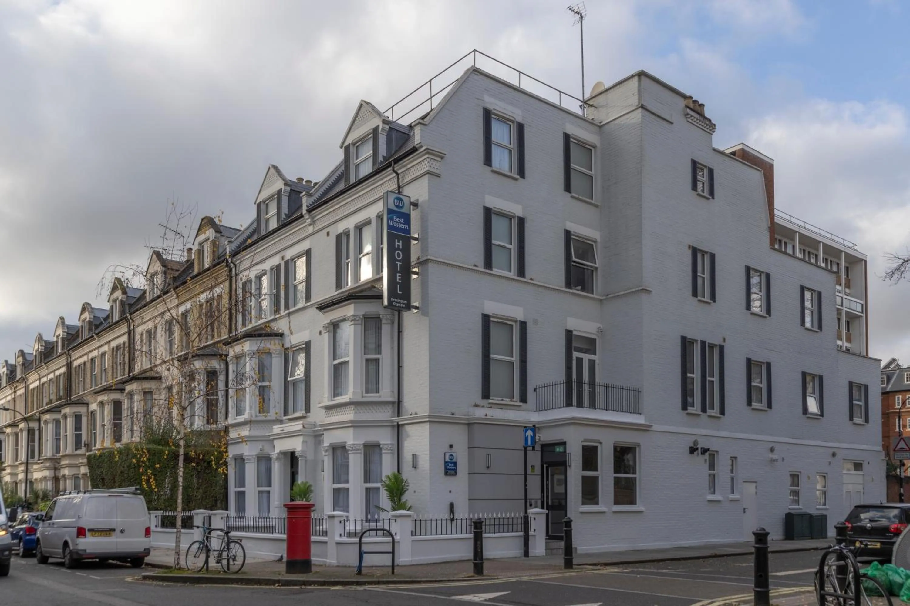 Property building in Four Points Flex by Sheraton London Kensington Olympia