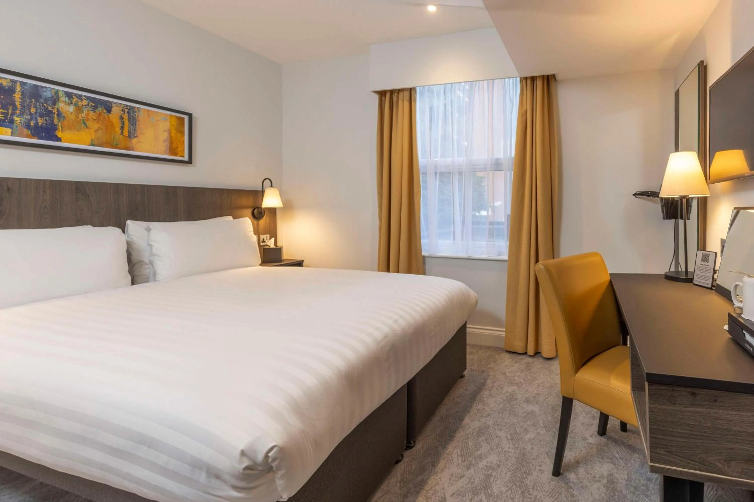 Bedroom, Bed in Four Points Flex by Sheraton London Kensington Olympia