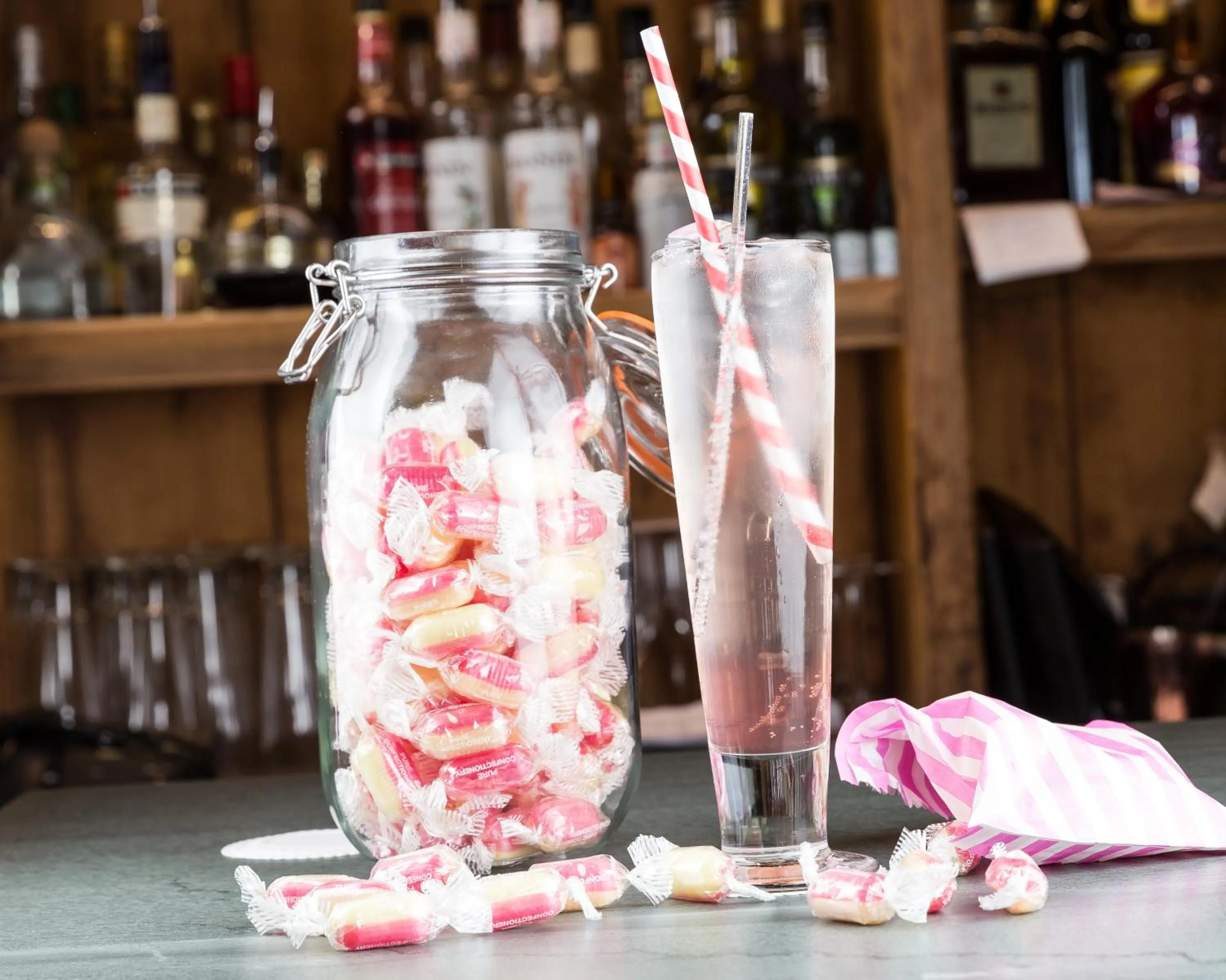 Alcoholic drinks in The Lamplighter Dining ~ Rooms