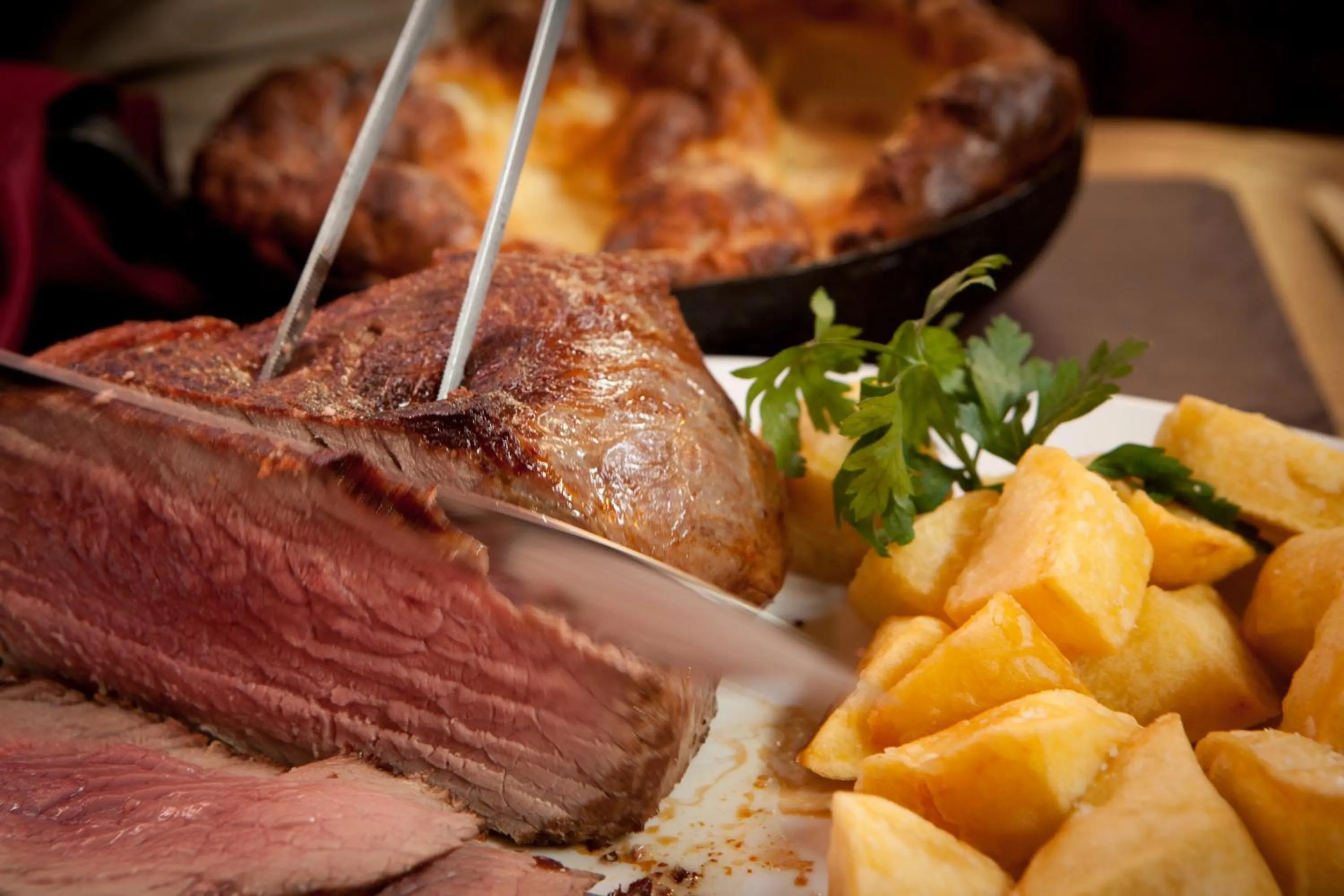 Food and drinks in The Lamplighter Dining ~ Rooms