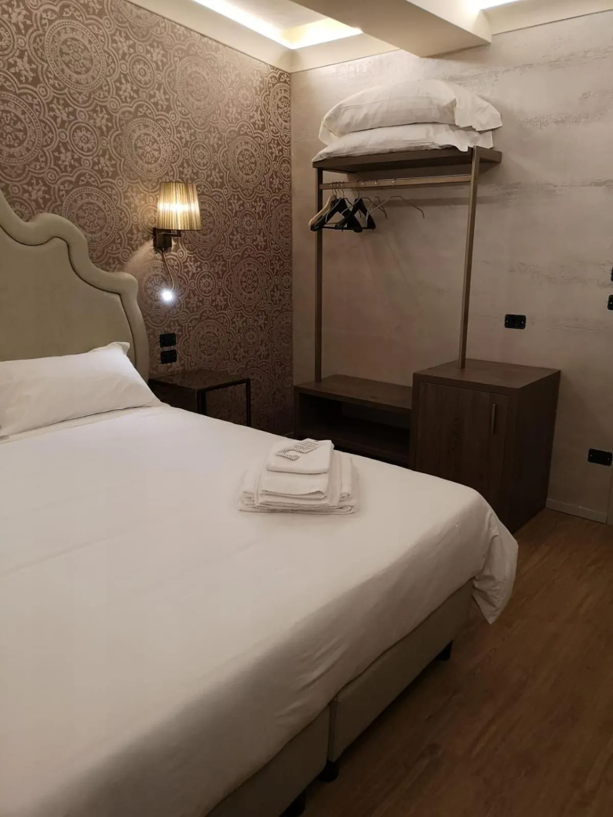 Bedroom, Bed in Locanda Cavanella