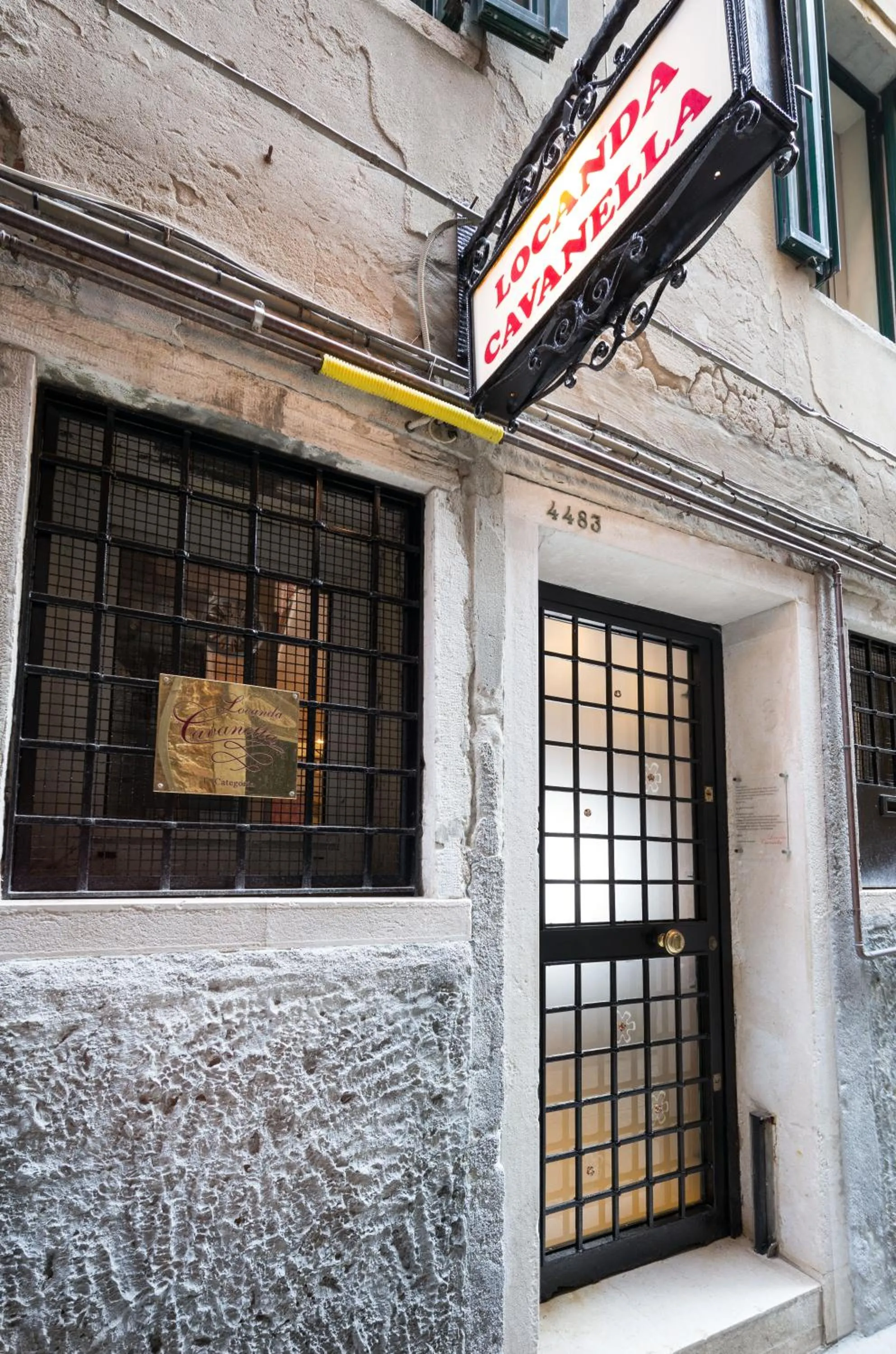 Facade/entrance in Locanda Cavanella