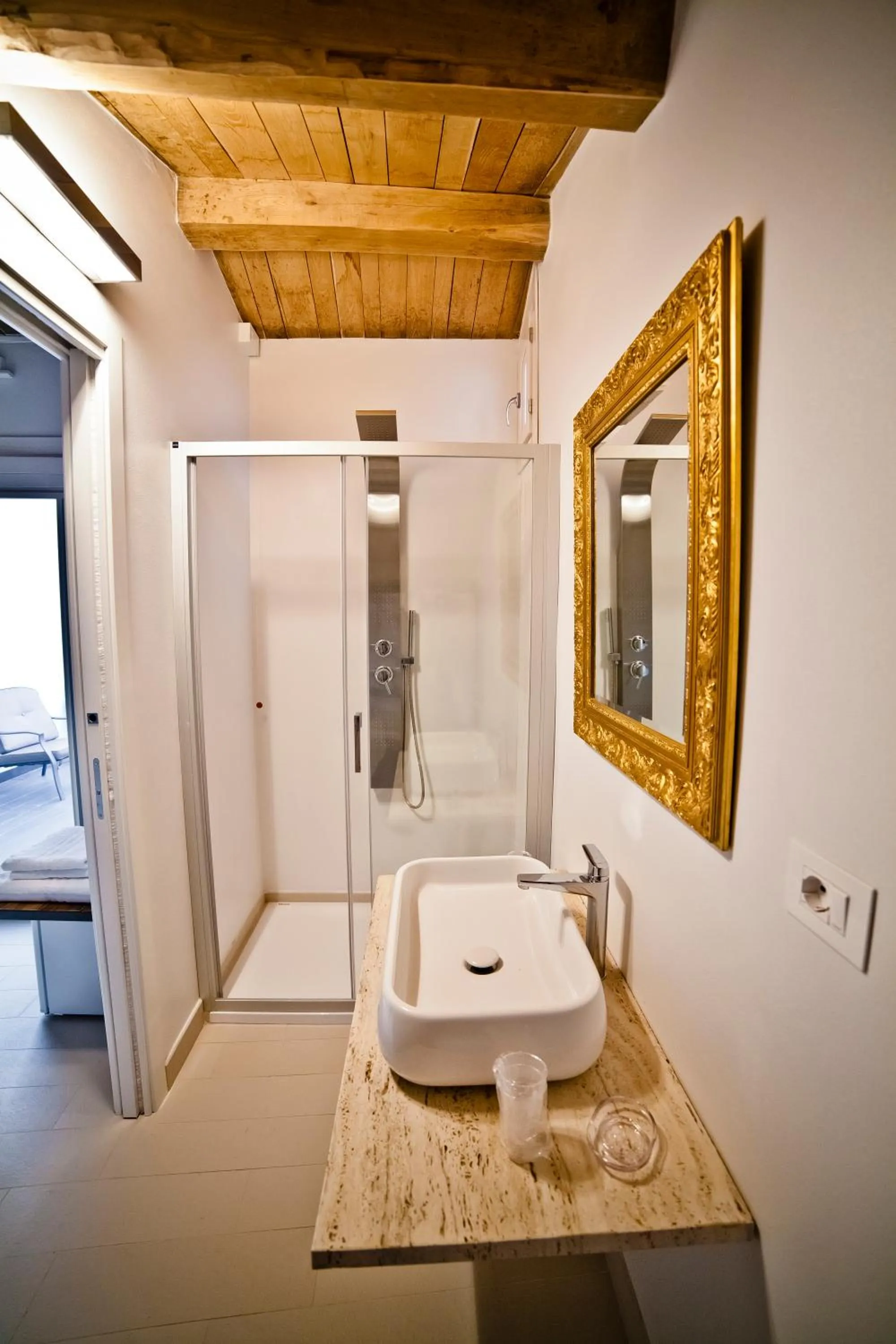 Bathroom in La Casa nel Borgo Antico