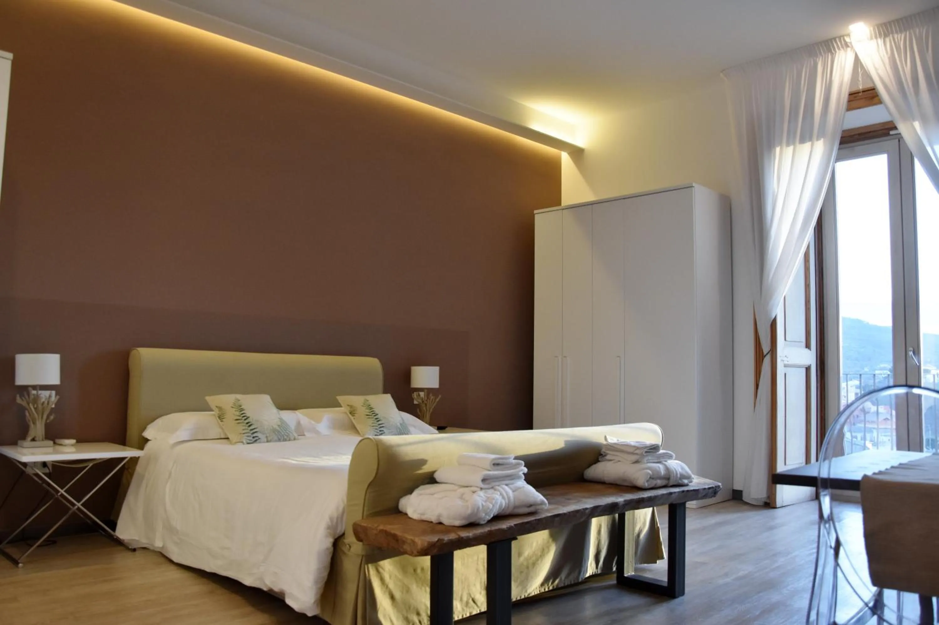 Photo of the whole room, Bed in La Casa nel Borgo Antico