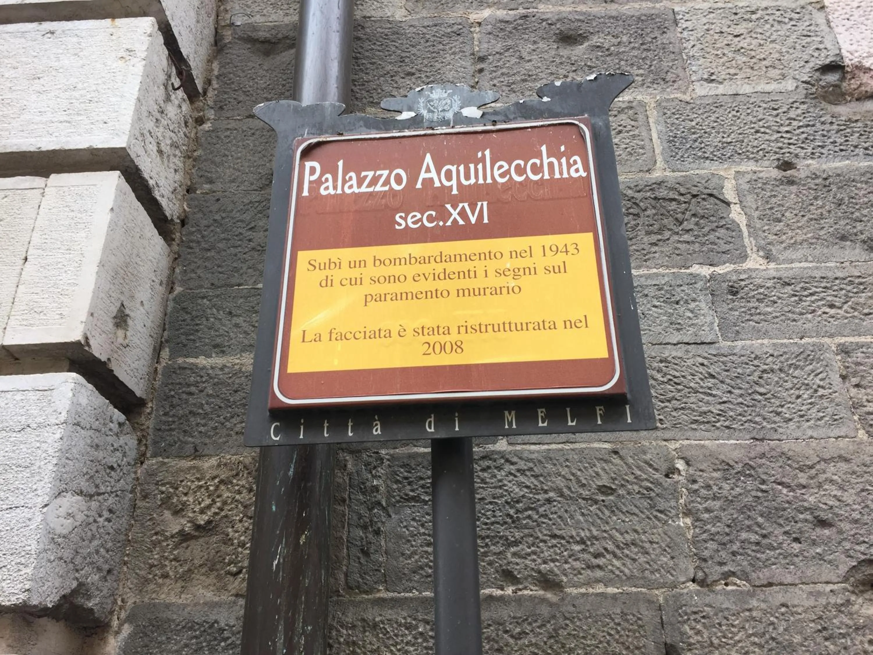 Property logo or sign in La Casa nel Borgo Antico