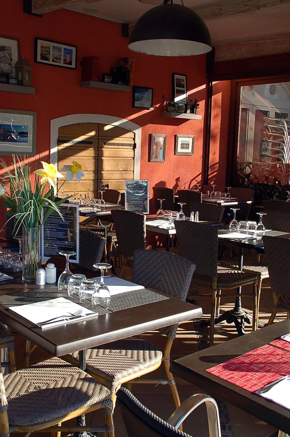 Patio in Hotel Restaurant L'Europe