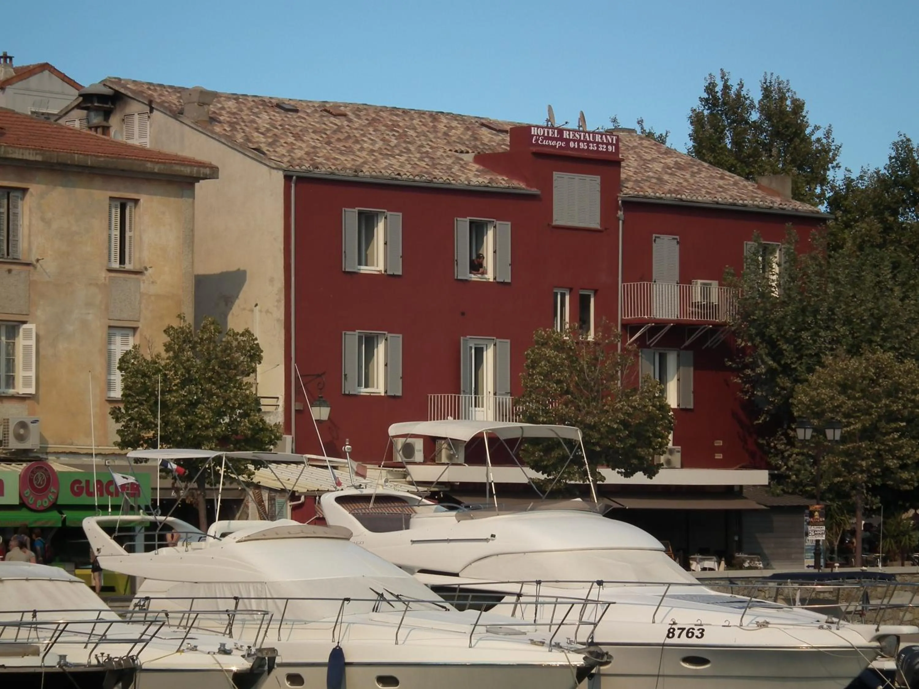 Property building in Hotel Restaurant L'Europe