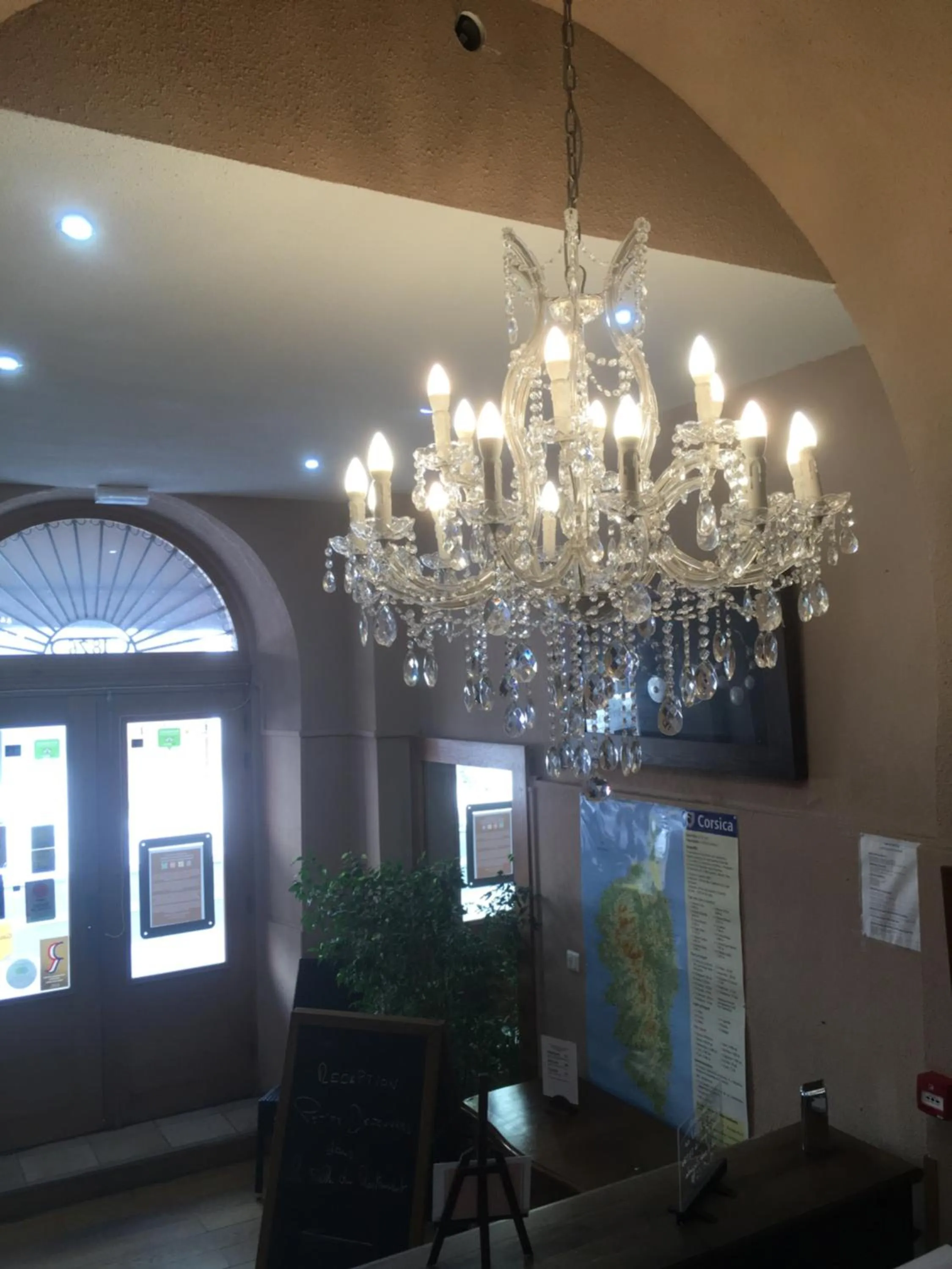 Decorative detail in Hotel Restaurant L'Europe