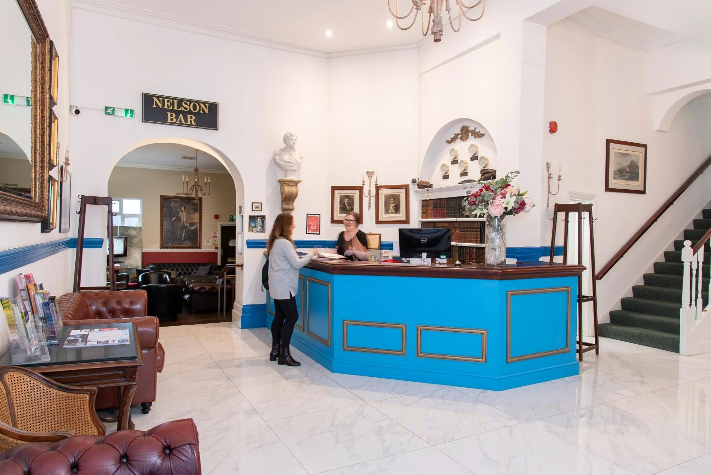 Lobby or reception in Keppels Head Hotel