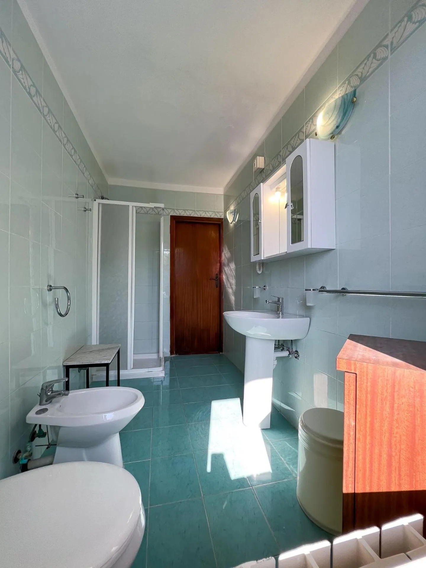 Bathroom in Mandel Residence by Mandel Club