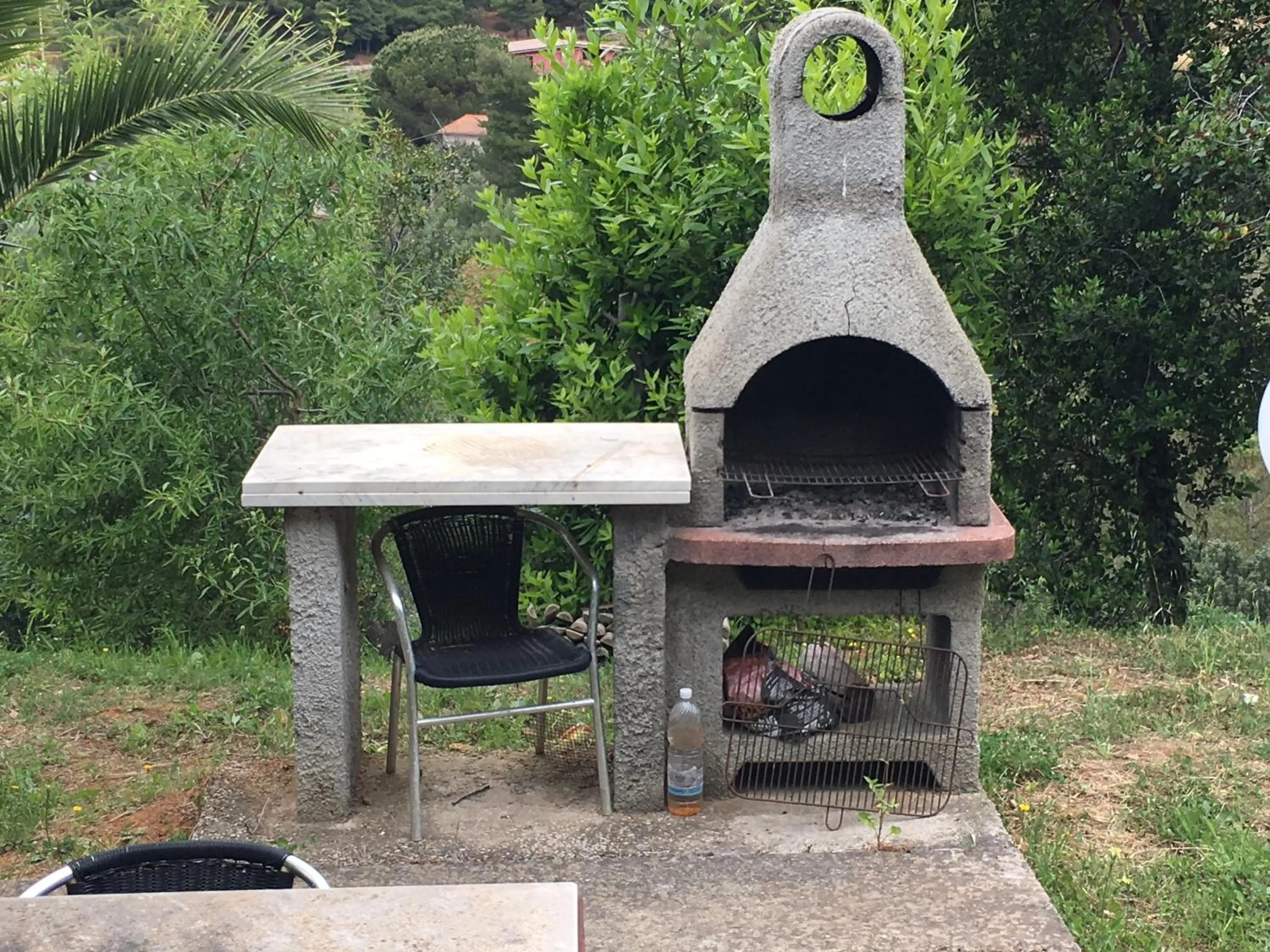 BBQ facilities in Mandel Residence by Mandel Club