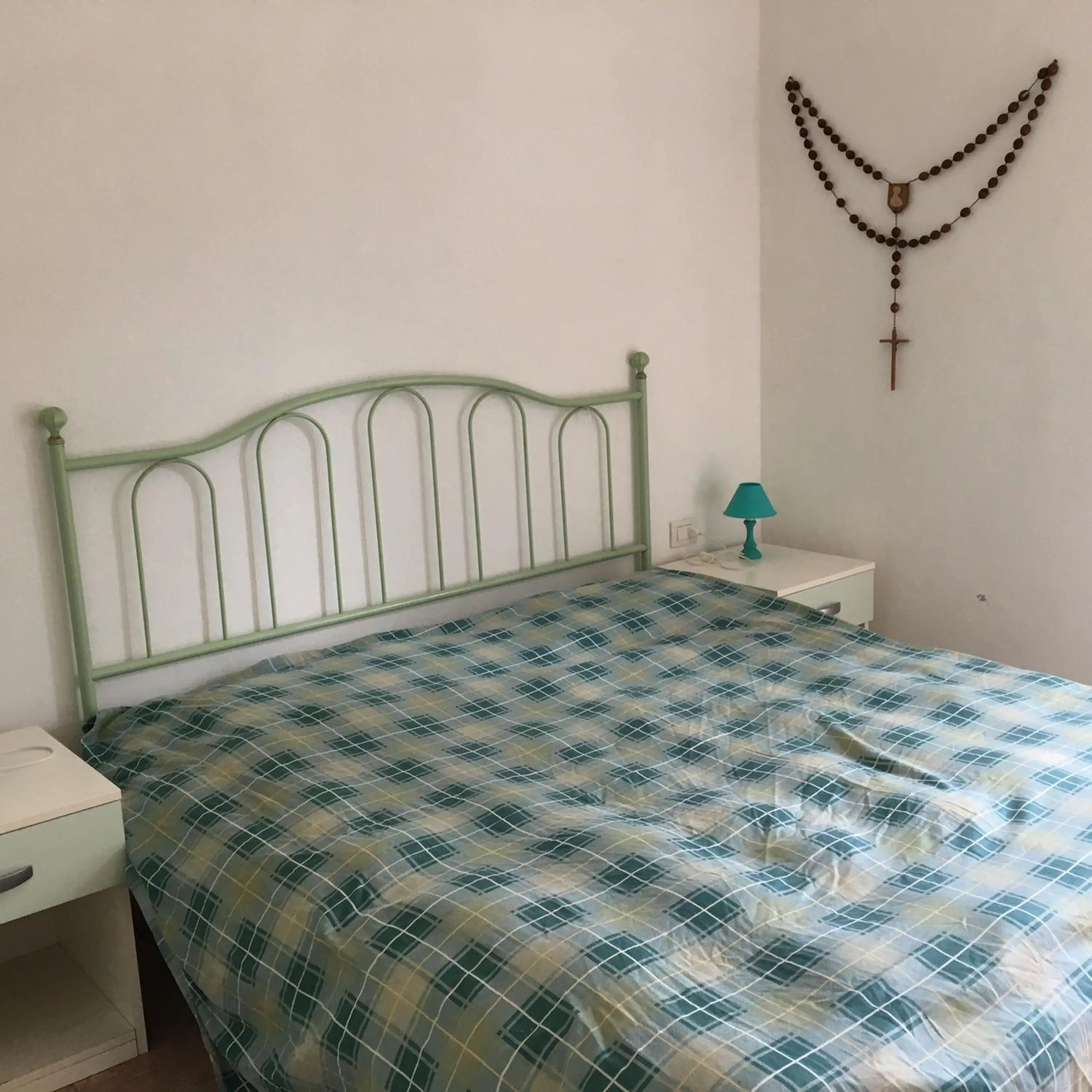 Bedroom in Mandel Residence by Mandel Club