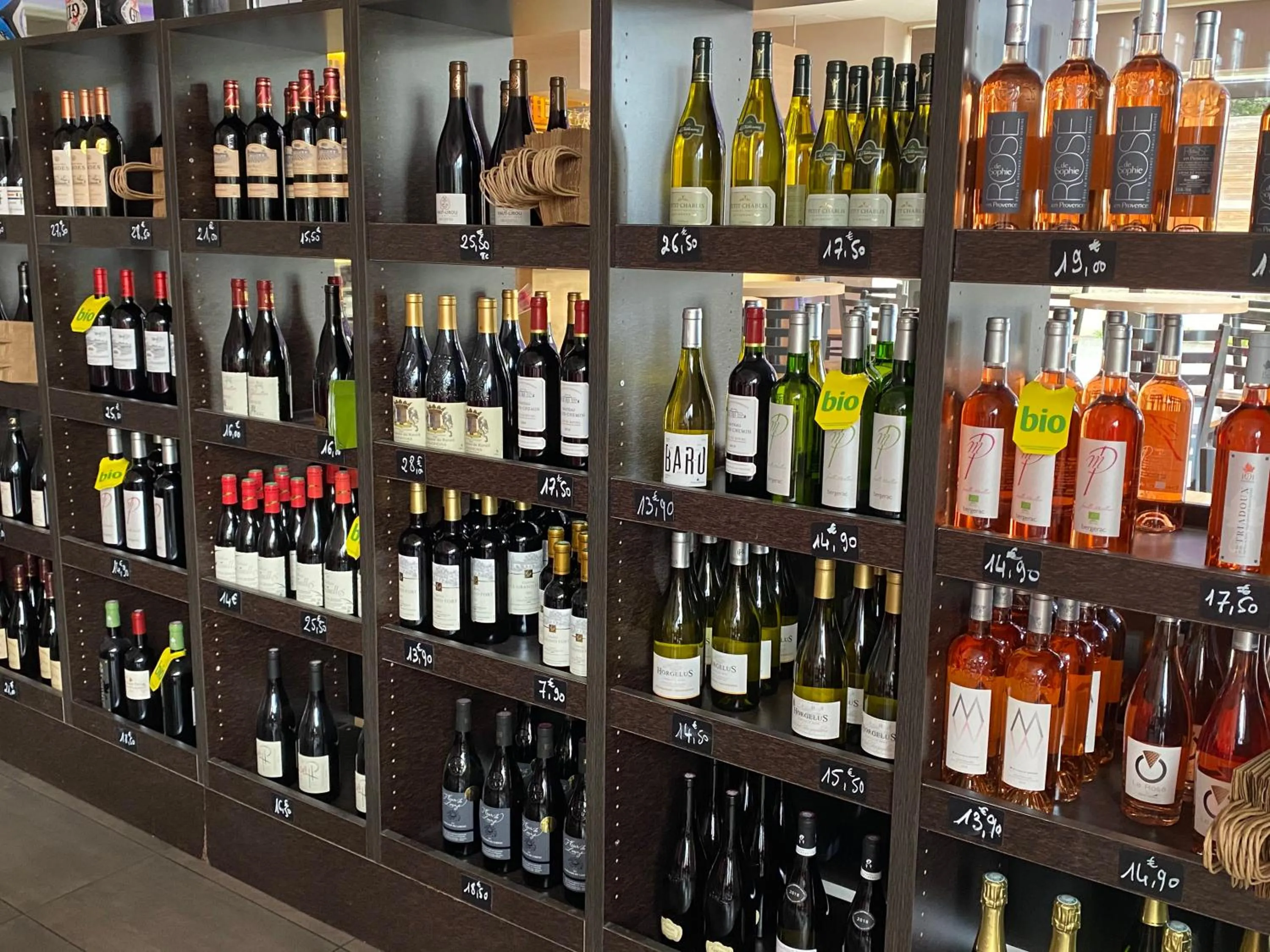 Alcoholic drinks in Brit Hotel Brive La Gaillarde - Restaurant La Limousine