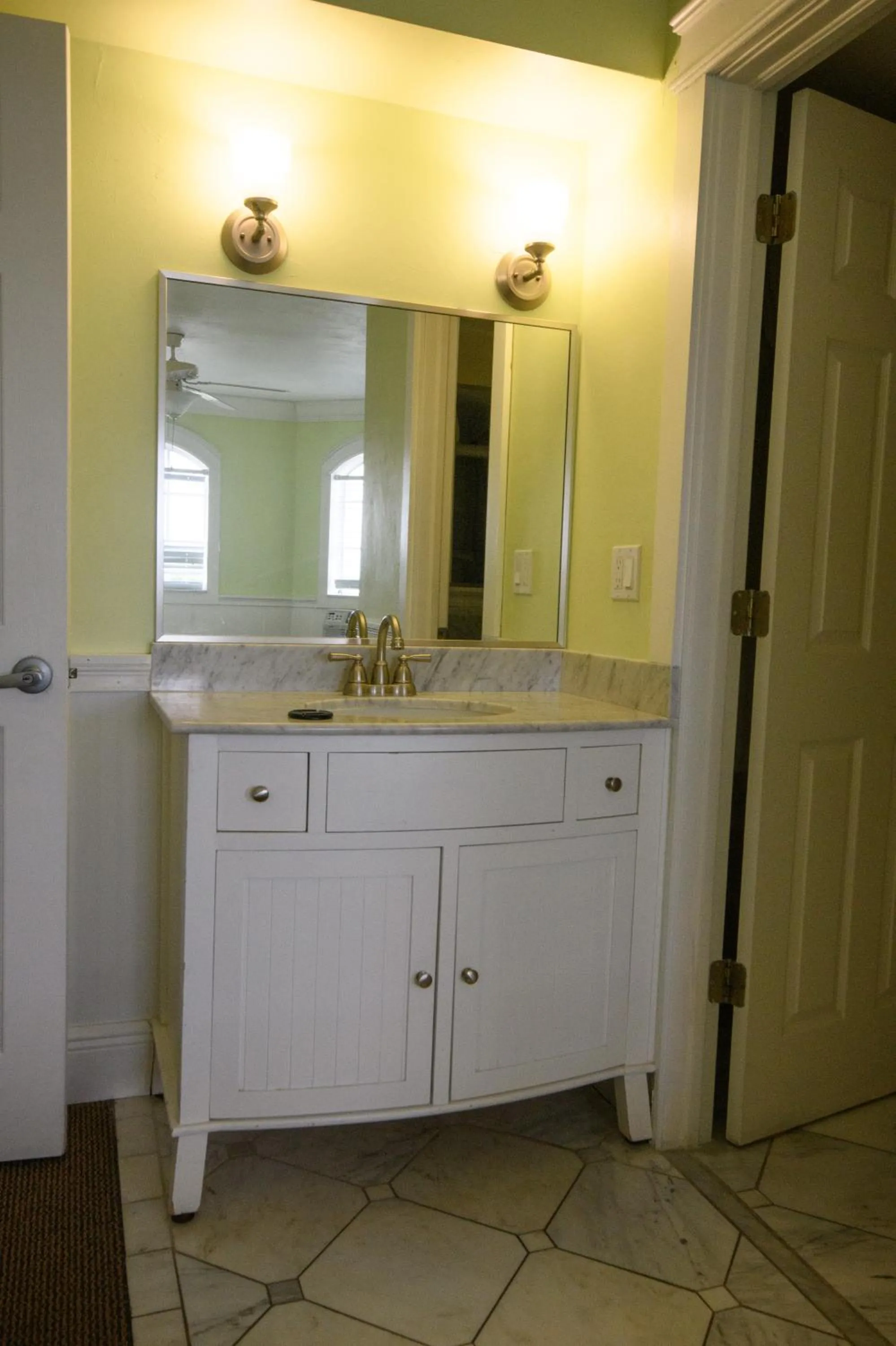 Bathroom in Edison Beach House