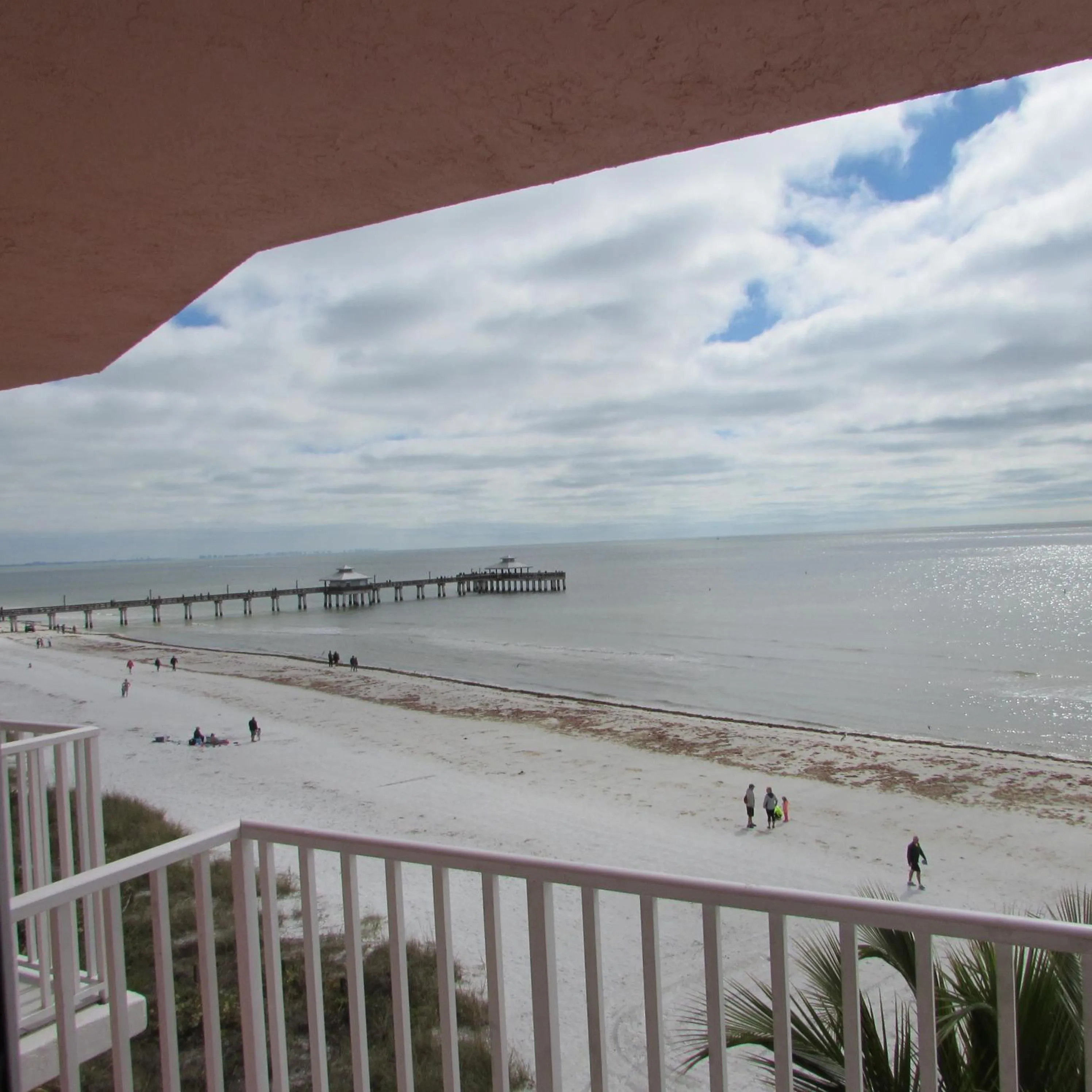 Sea view in Edison Beach House