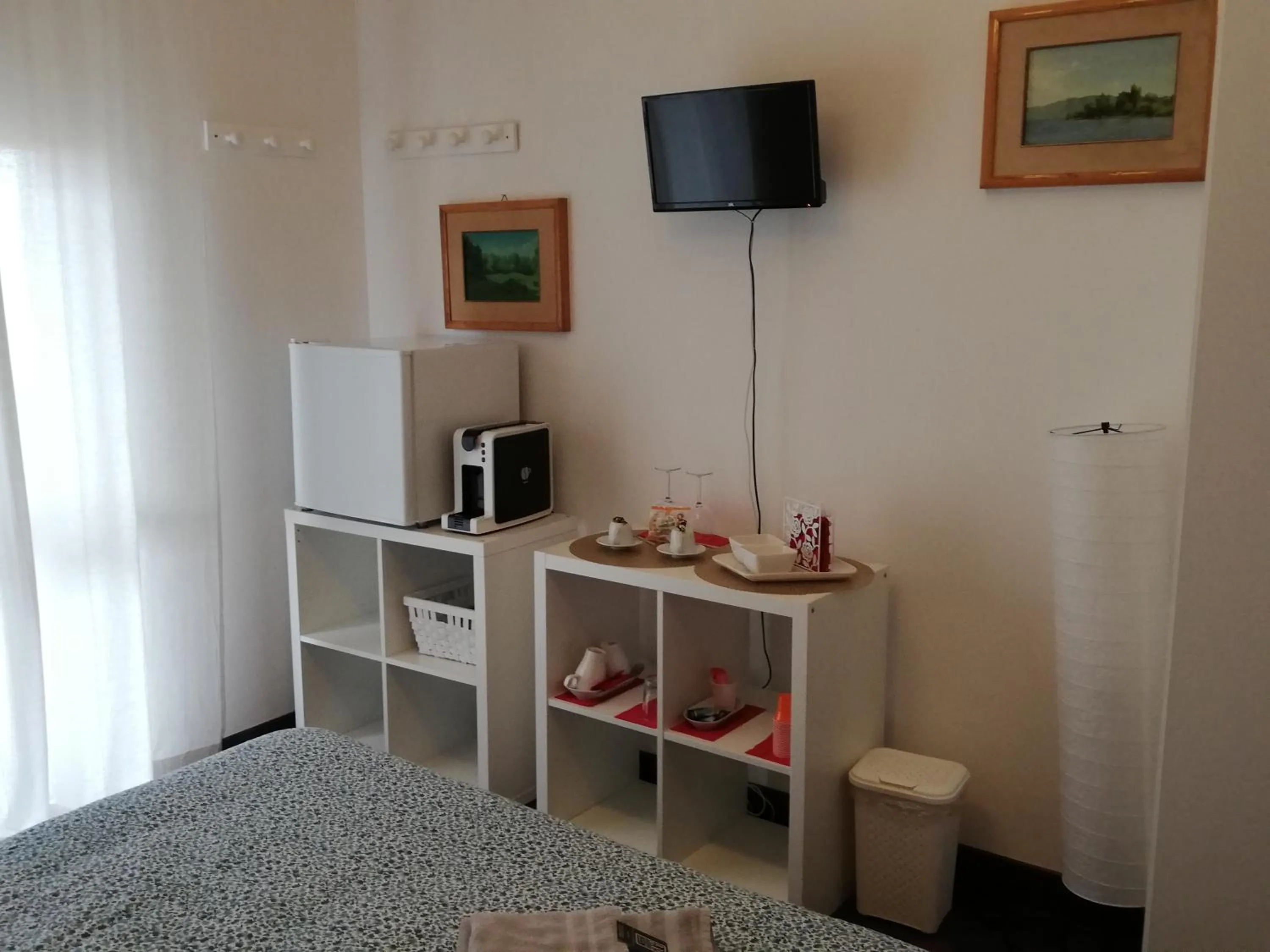 Coffee/tea facilities in Leonardo Rome Holidays