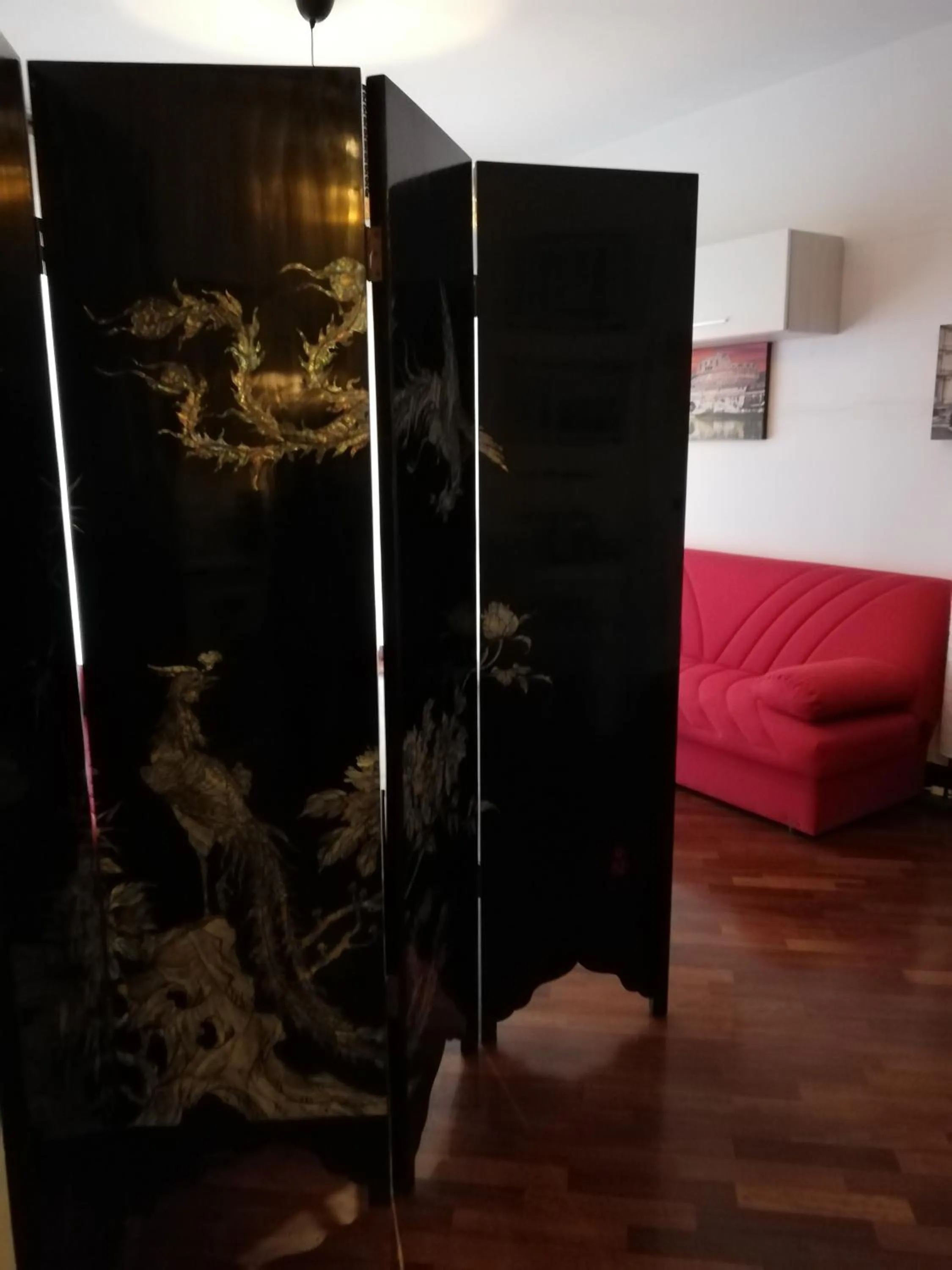 Communal lounge/ TV room in Leonardo Rome Holidays