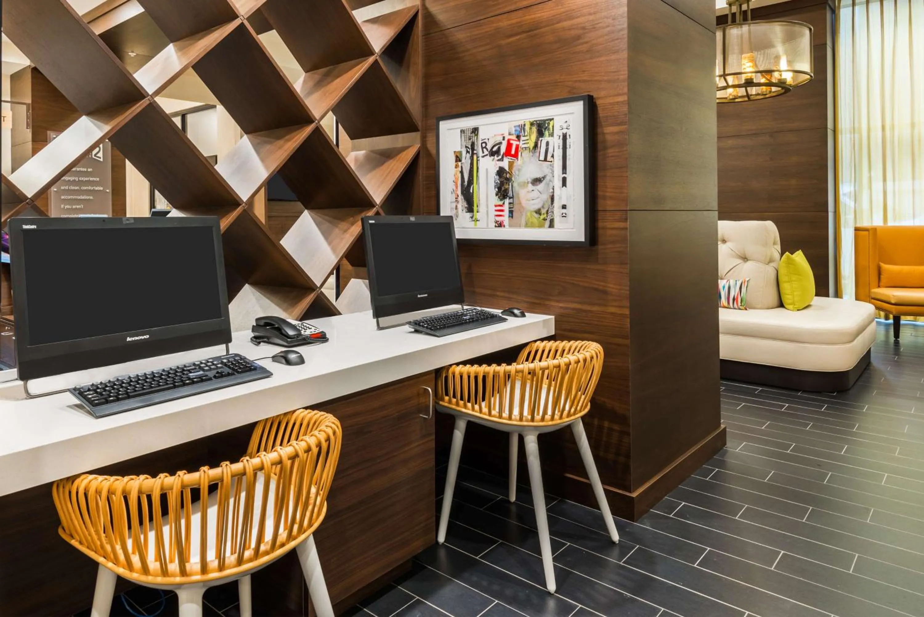 Business facilities in Home2 Suites by Hilton Atlanta Downtown