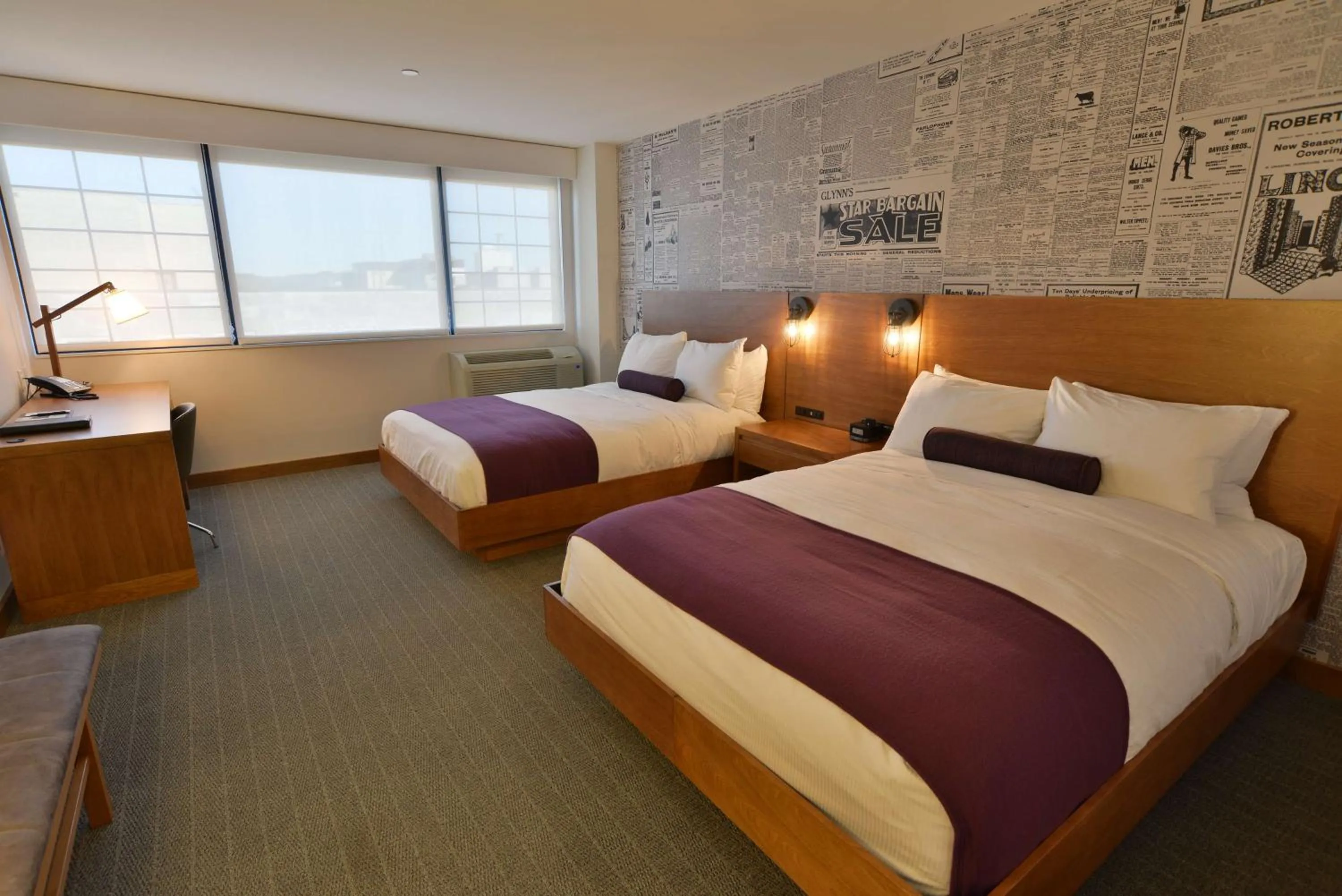 Bedroom, Bed in The Lismore Hotel Eau Claire - a DoubleTree by Hilton