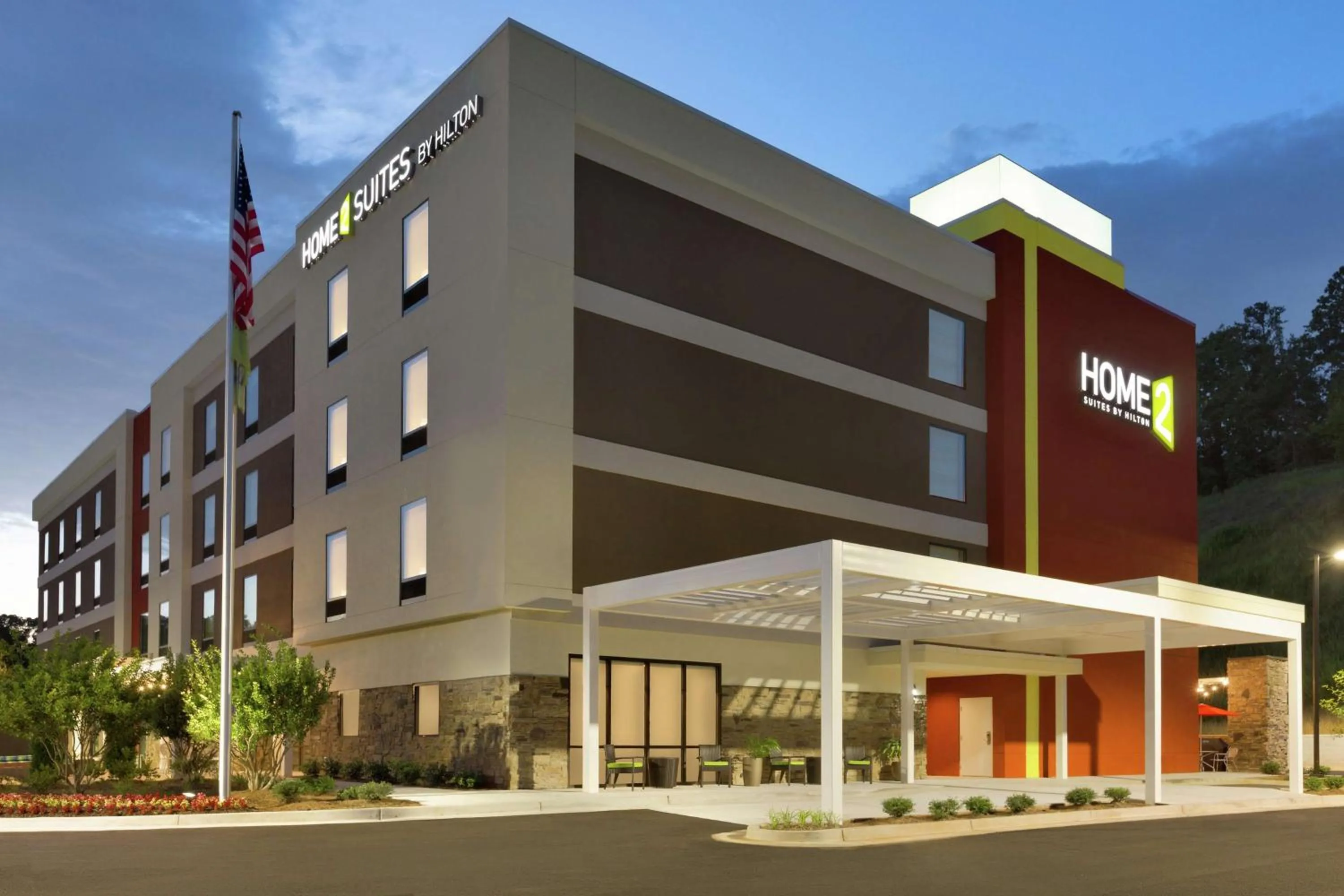 Property building in Home2 Suites by Hilton Cartersville