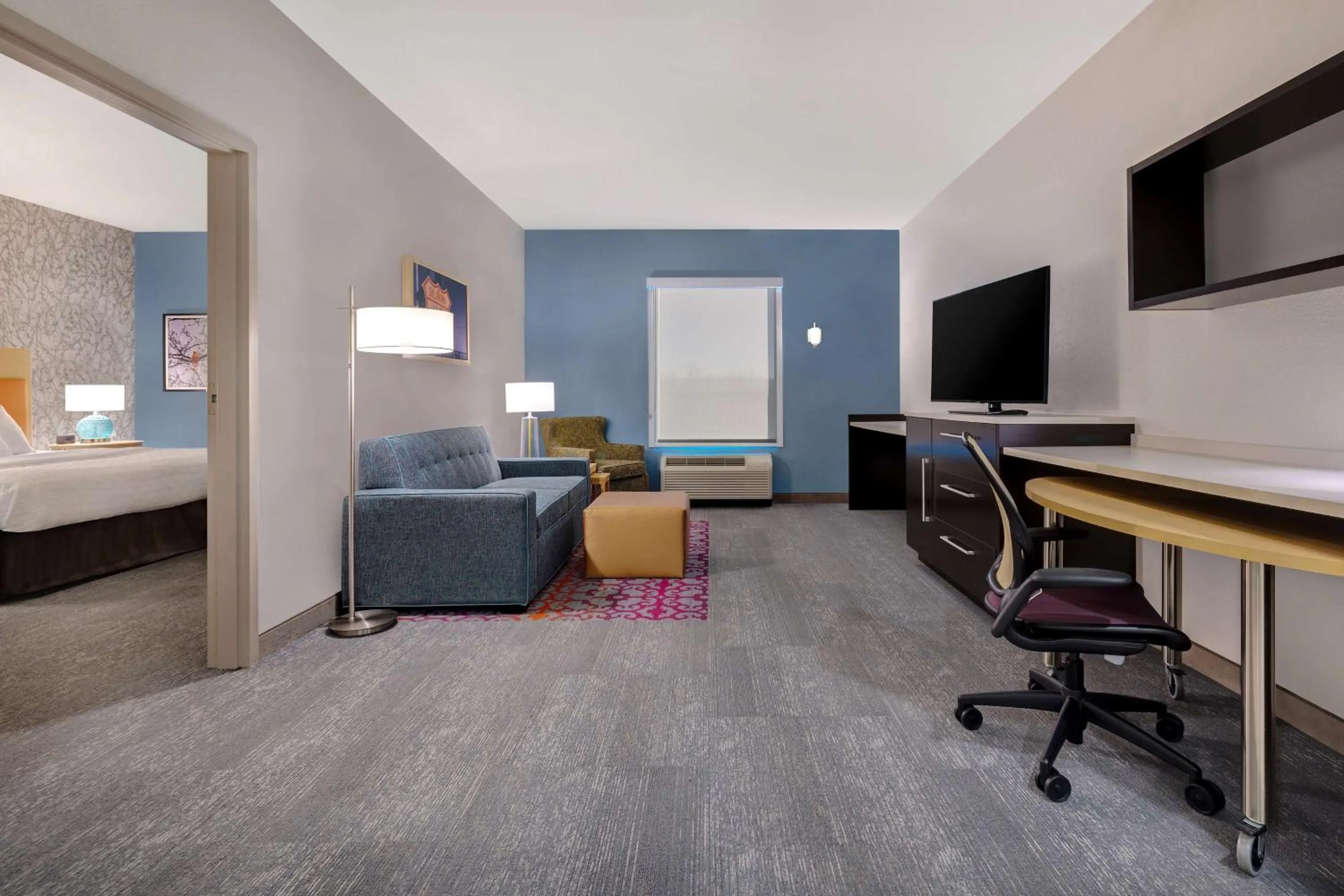 Living room in Home2 Suites by Hilton Stillwater