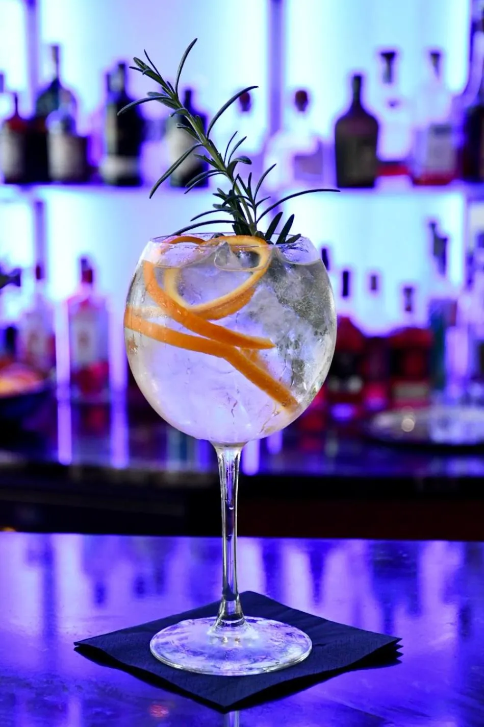 Lounge or bar in DoubleTree by Hilton Wroclaw