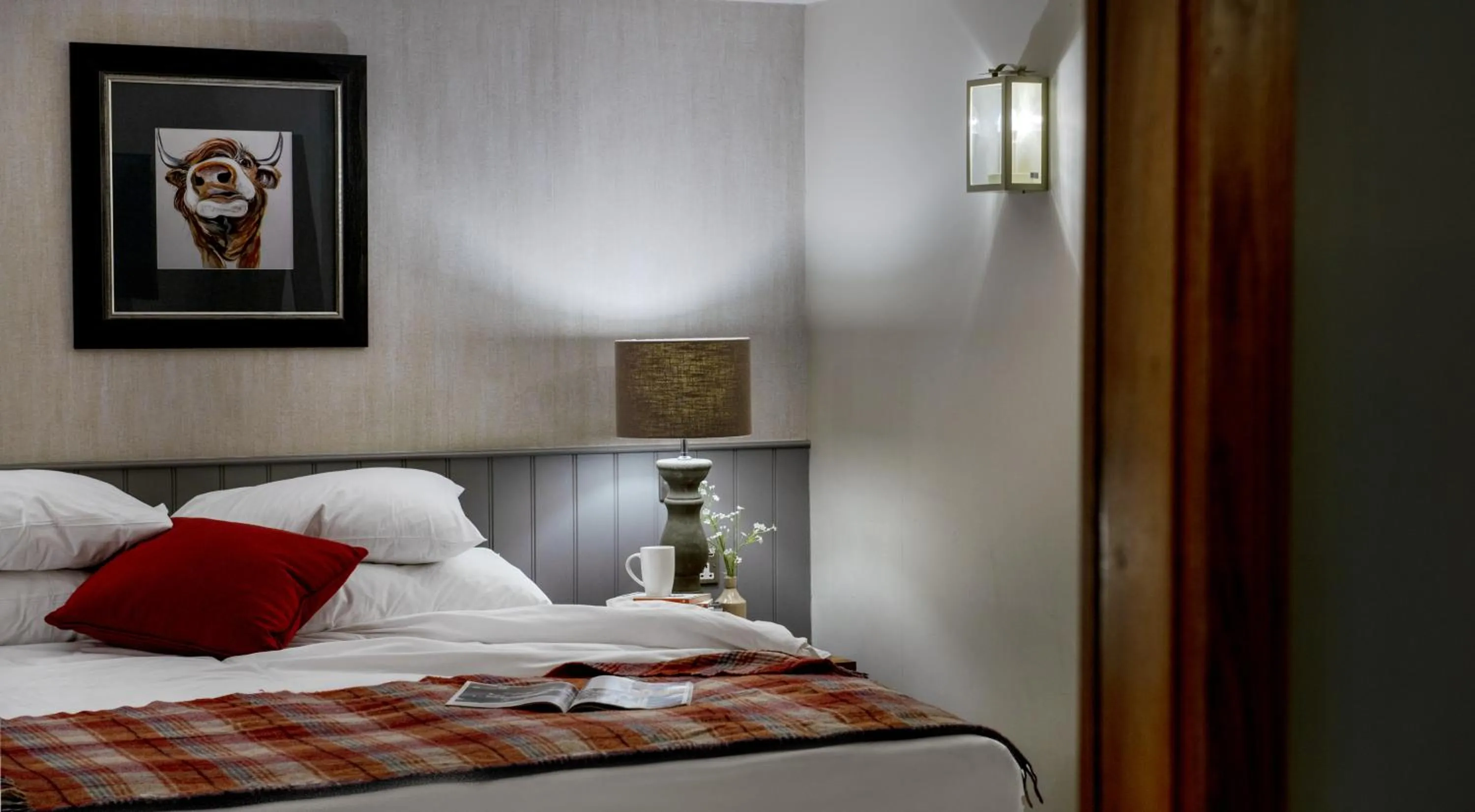 Barn Family room with Sofa Bed and Bunk Beds in The Lister Arms