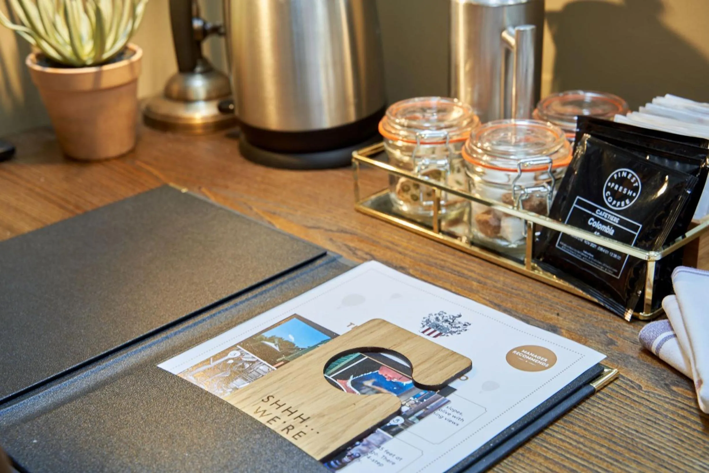 Coffee/tea facilities in The Langford Inn