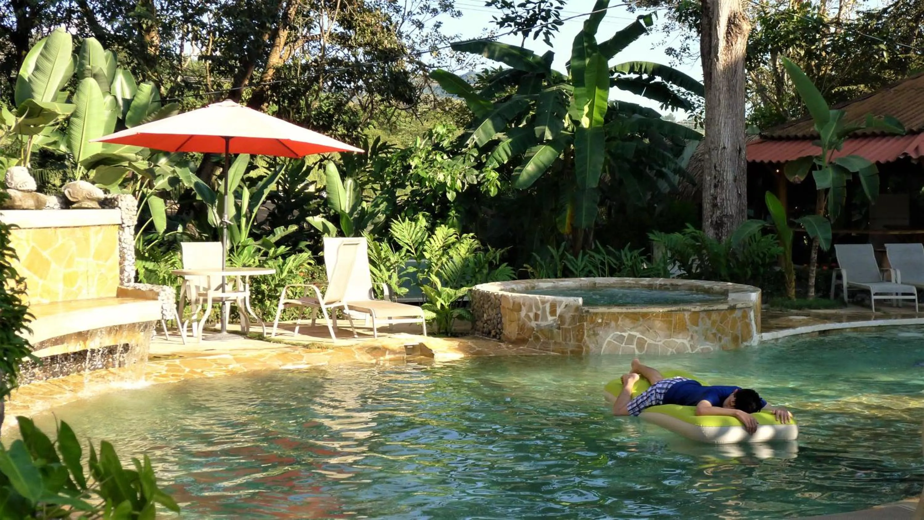 Guests in Pacifico Loft Hotel