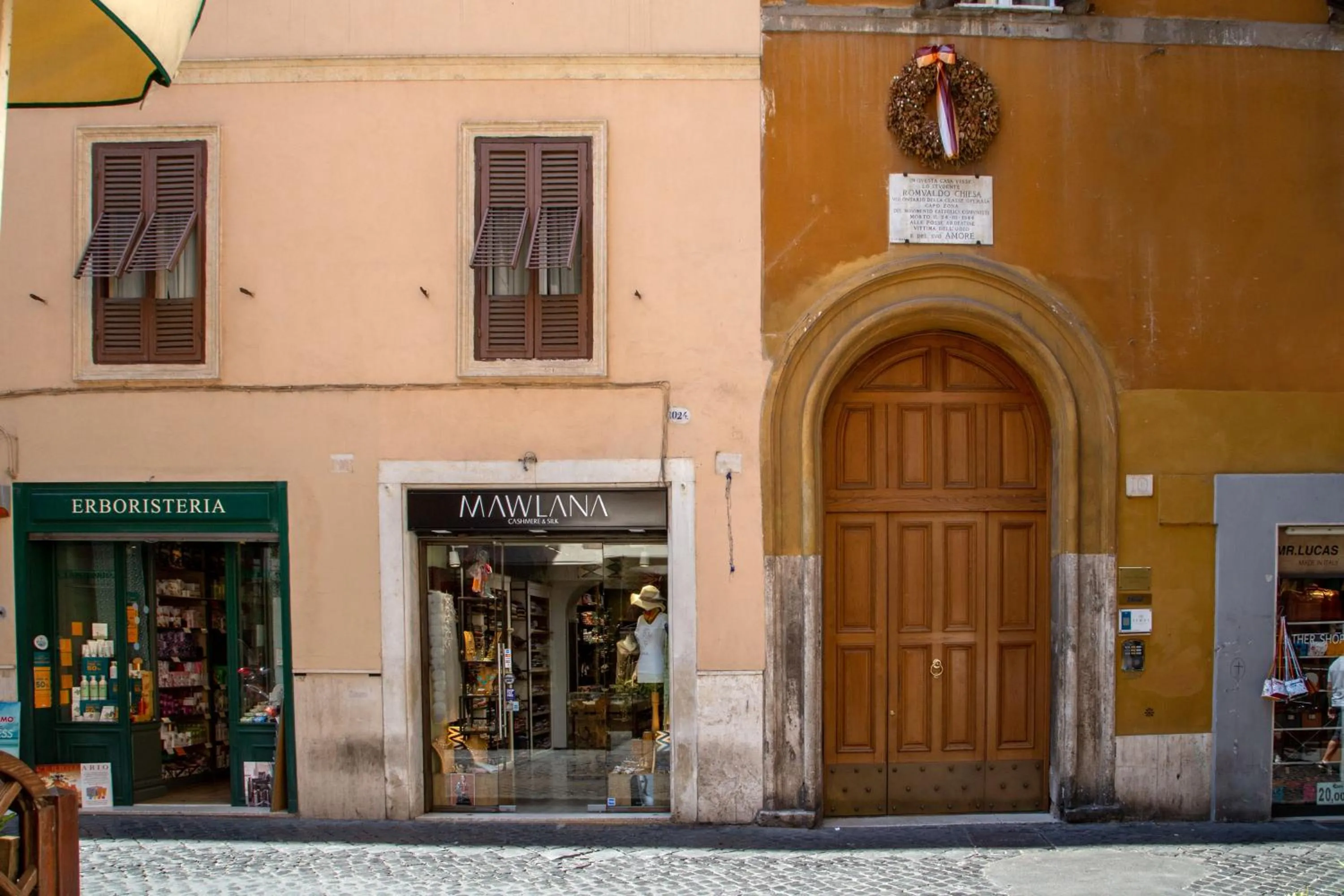 Facade/entrance in My Trevi Charming & Luxury Rooms