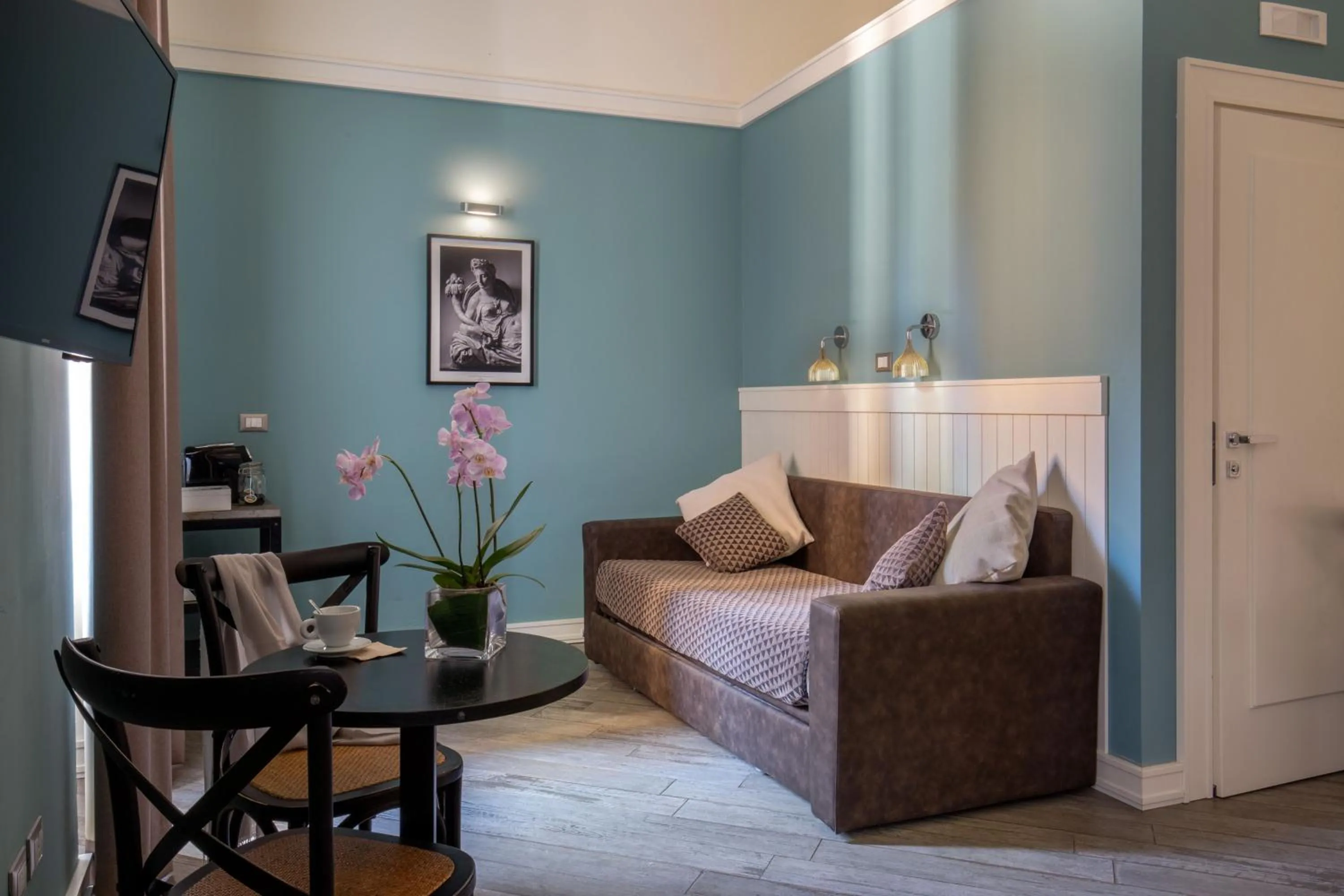 Photo of the whole room in My Trevi Charming & Luxury Rooms