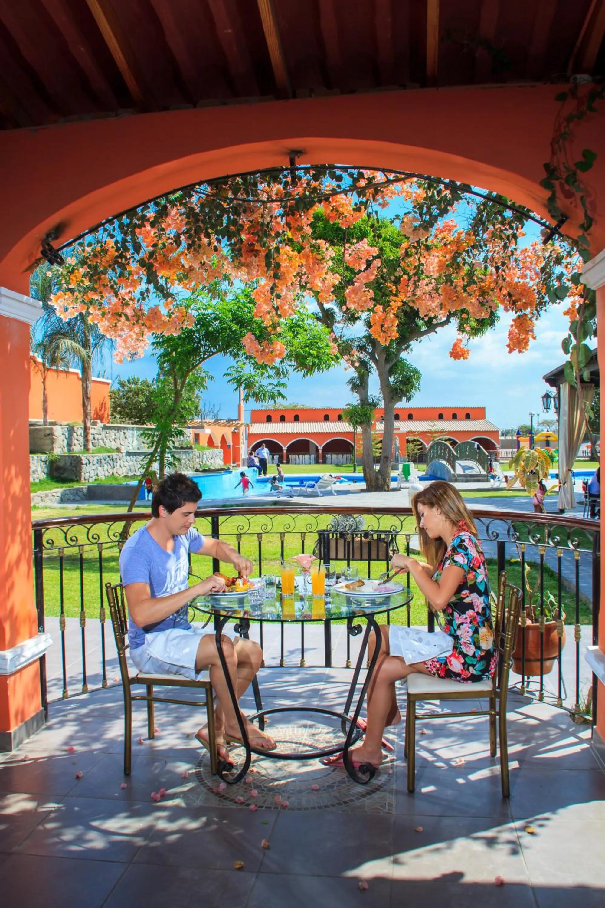 Restaurant/places to eat in Hacienda San Juan Resort