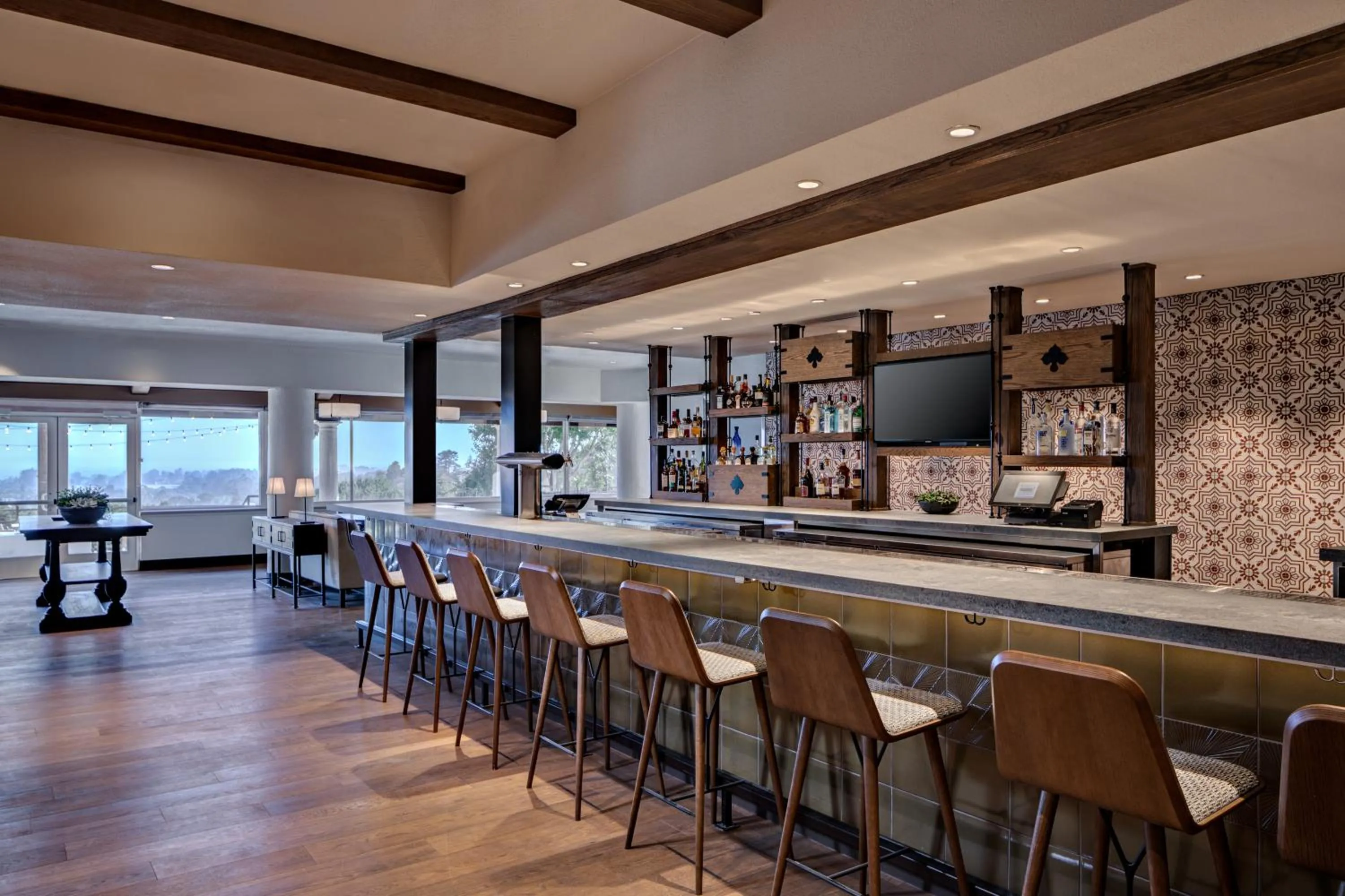 Lounge or bar in Chaminade Resort & Spa