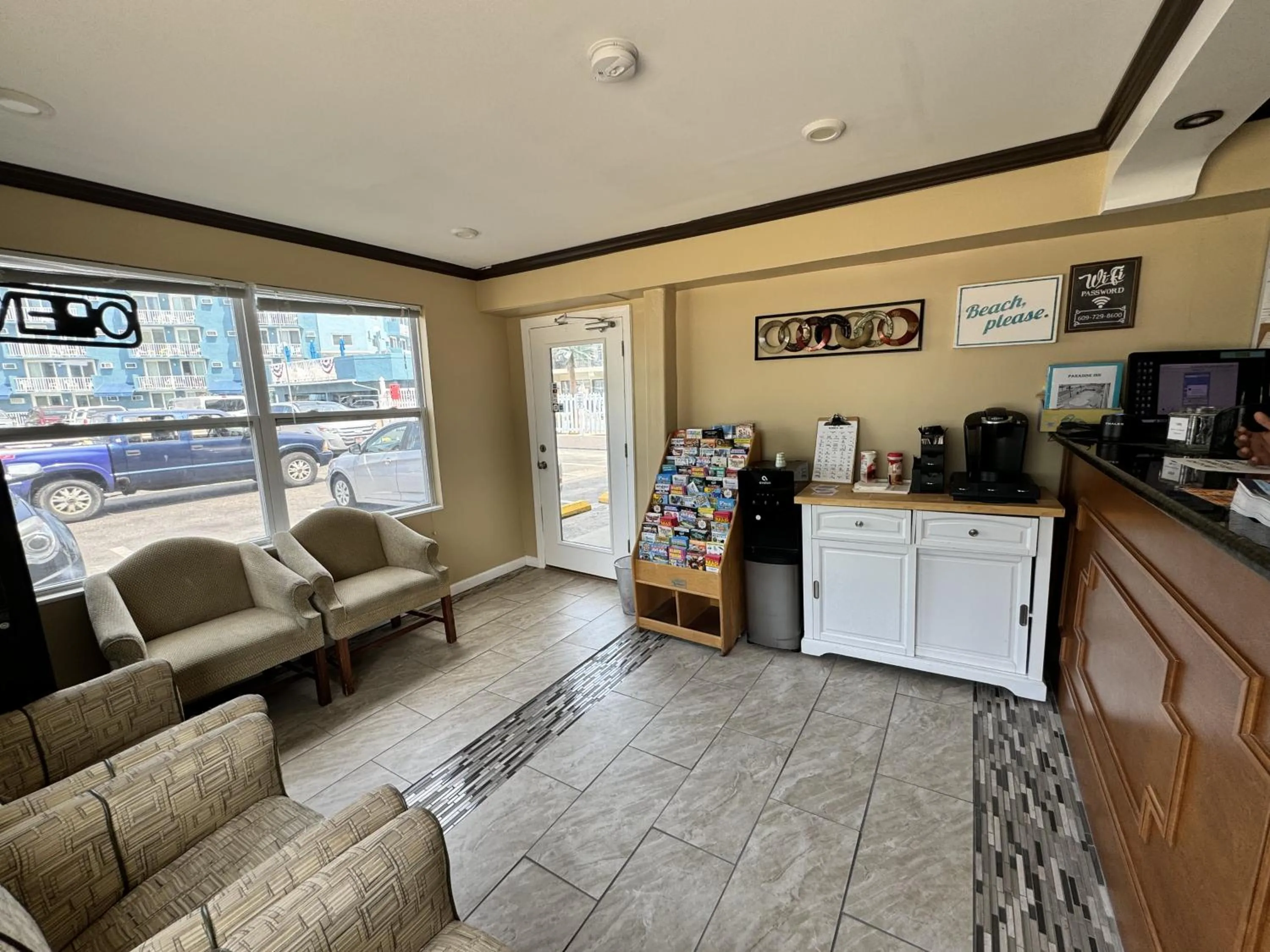 Lobby or reception in Paradise Inn